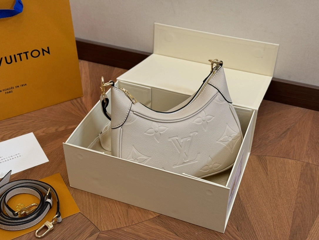 8V M46099 cowhide item:DT-B264H0115