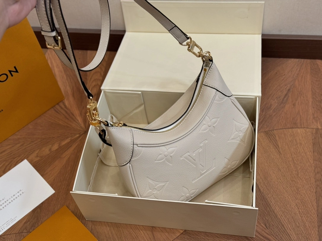 8V M46099 cowhide item:DT-B264H0115