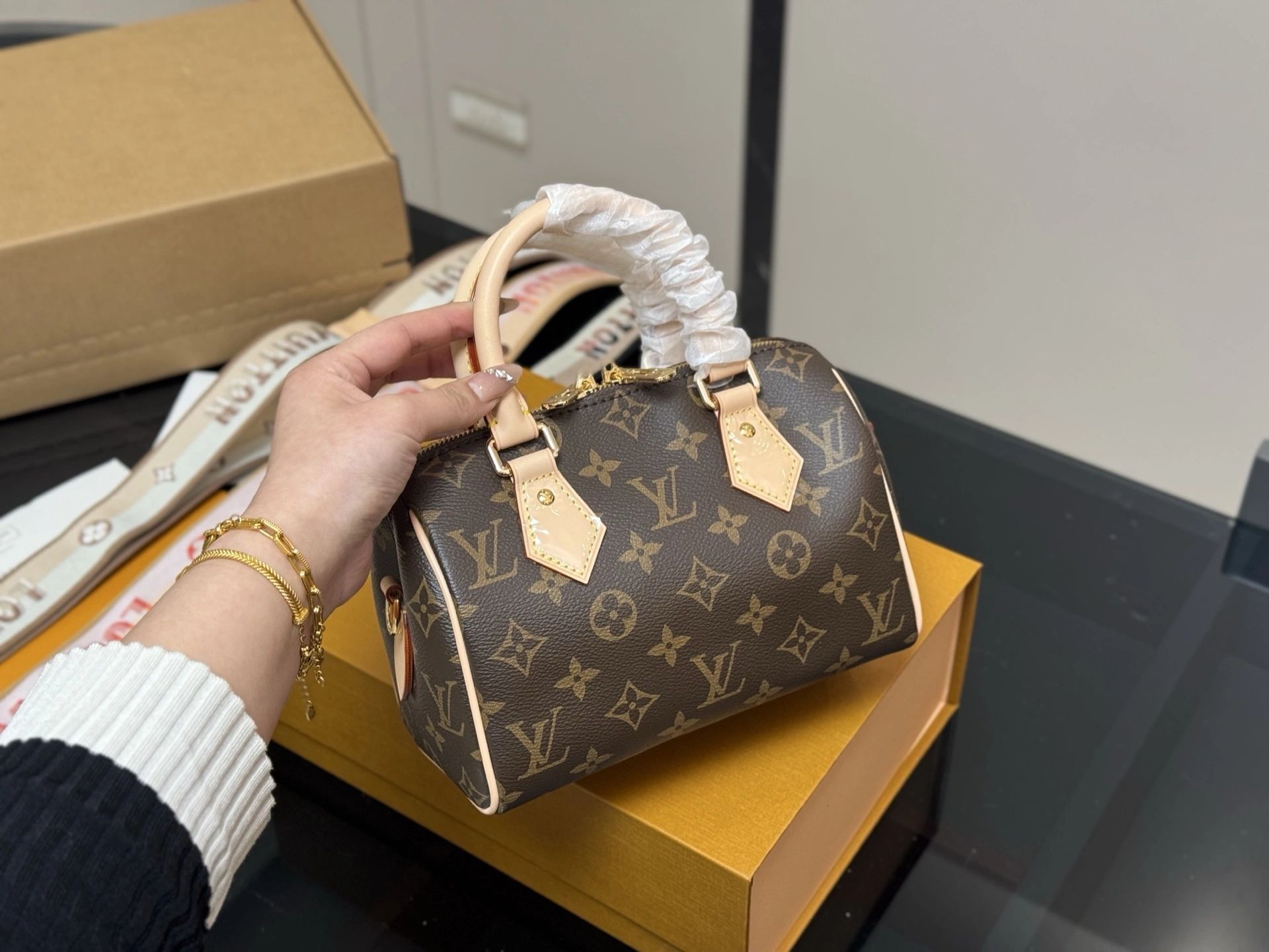 8V M46222 SPEEDY20 item:ET-B234G3001