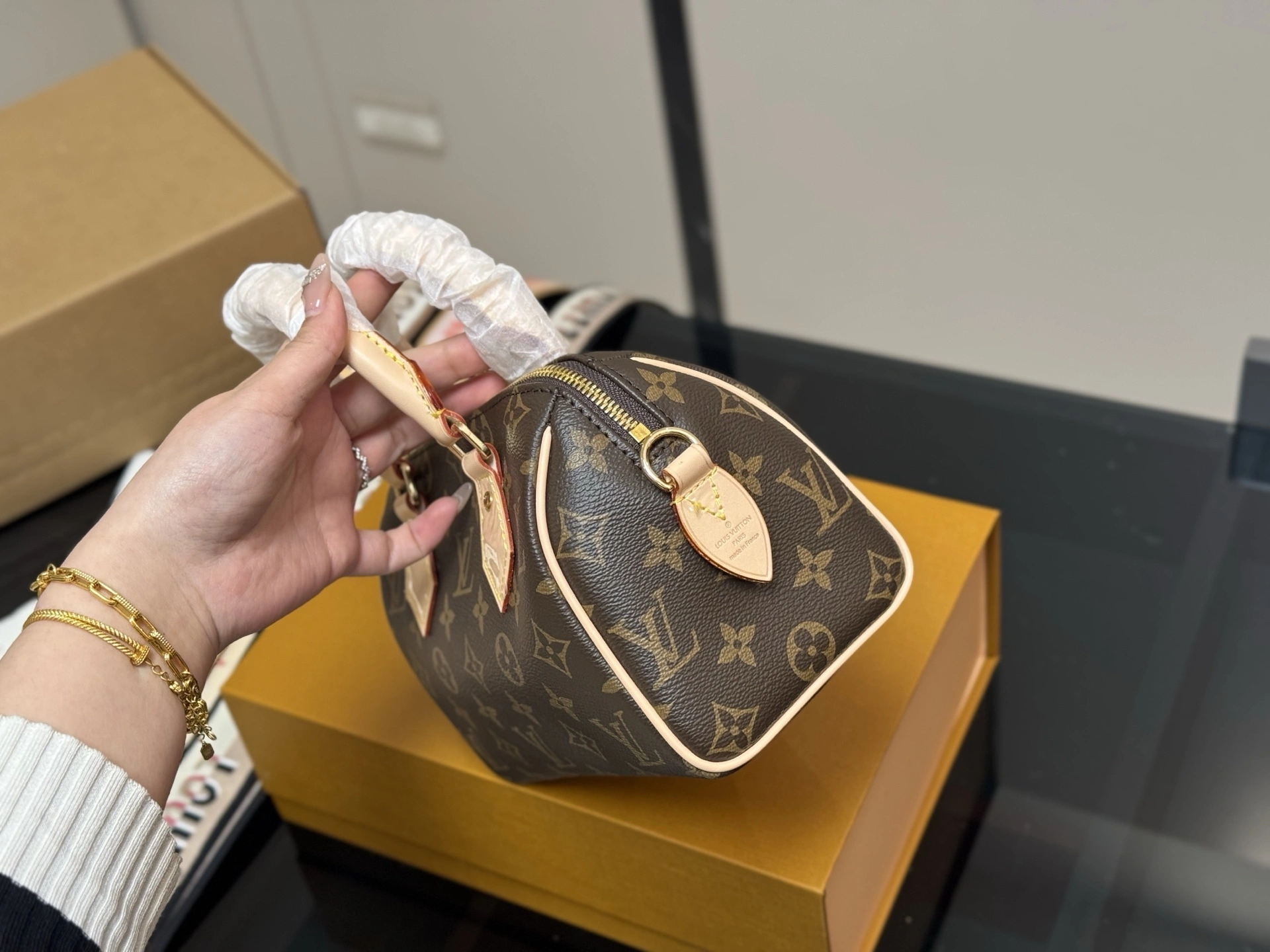 8V M46222 SPEEDY20 item:ET-B234G3001