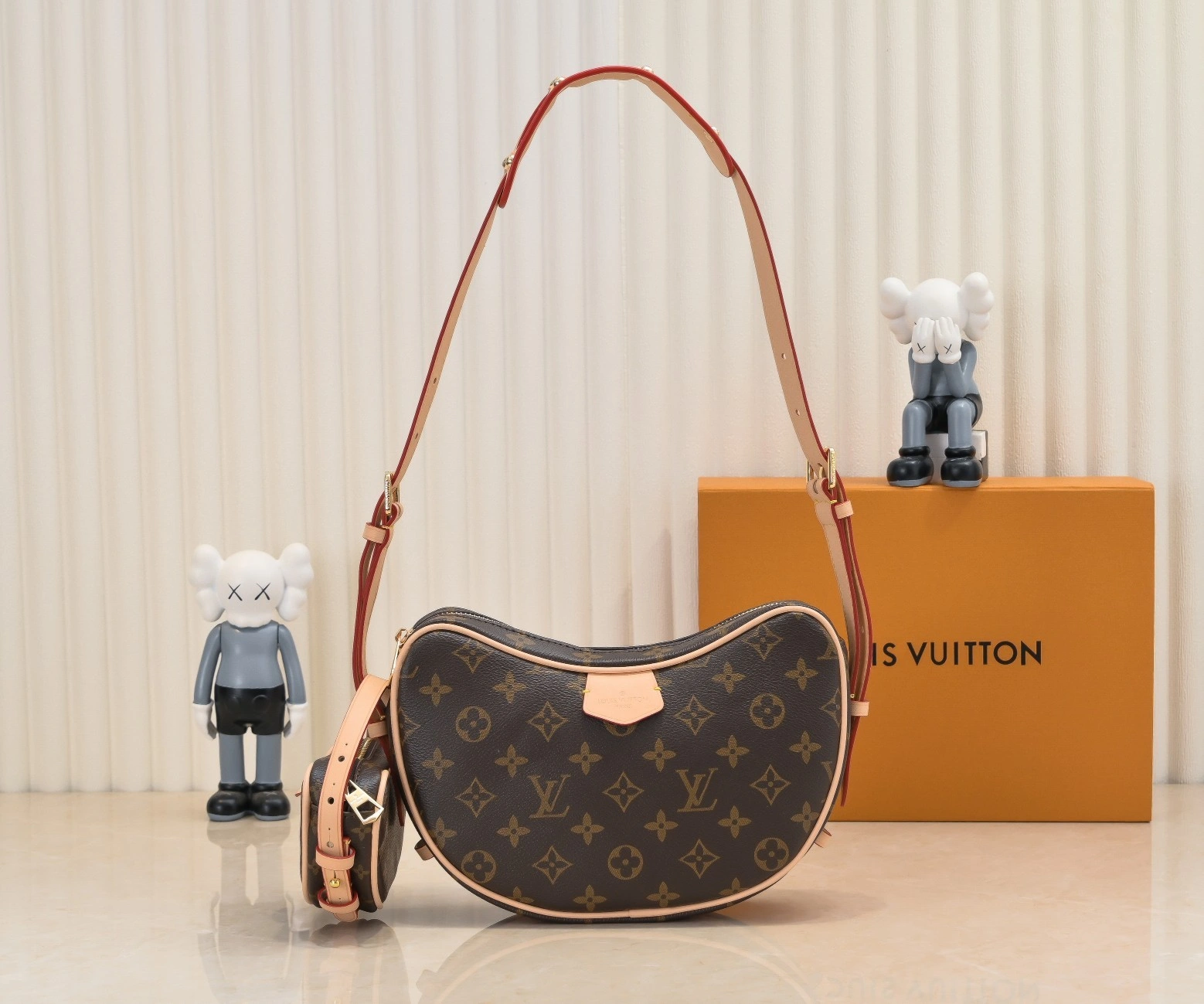 8V M46828 cowhide item:DT-B225E2623