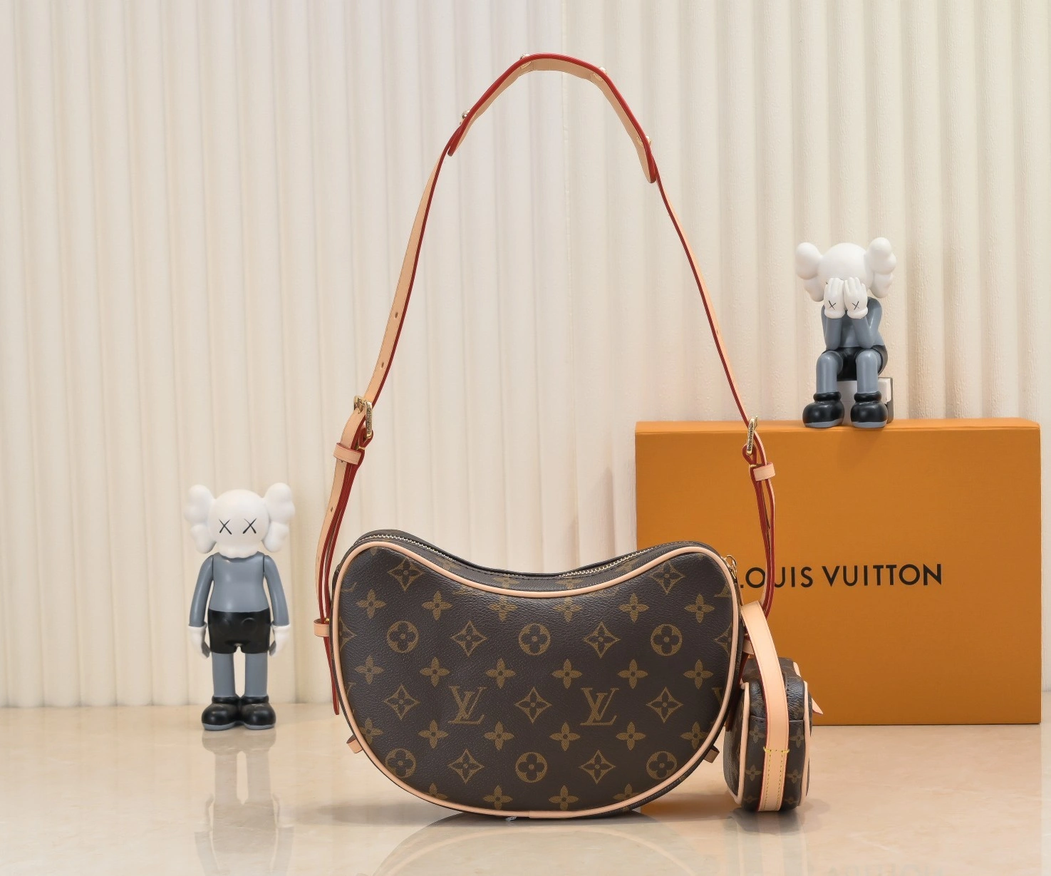 8V M46828 cowhide item:DT-B225E2623