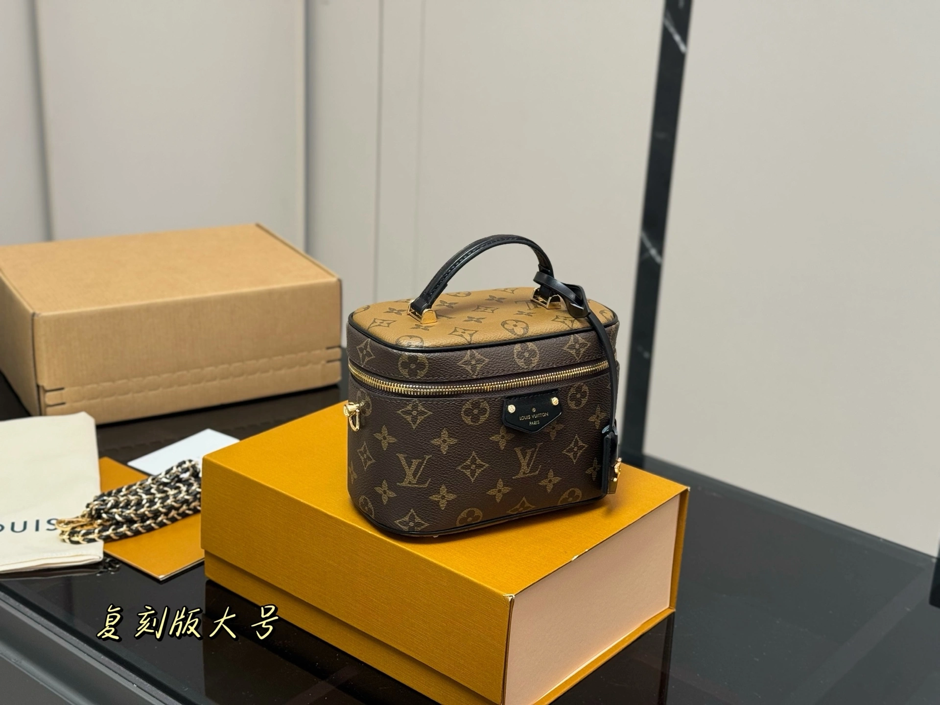 8V M47128 nice vanity item:ET-B264I2416