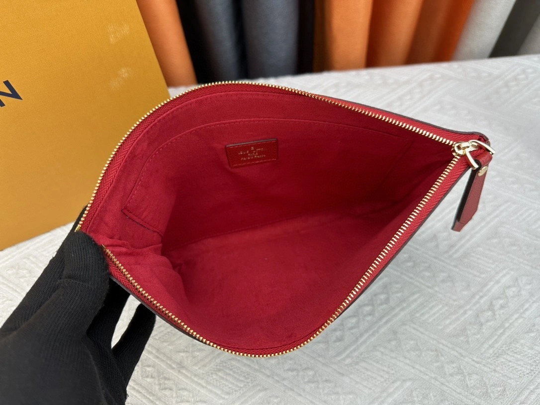 8V M62048 cowhide item：ET-B225A0498H