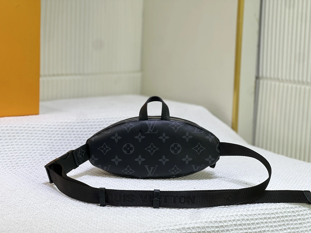 8V M82777 item:ET-B225A1708