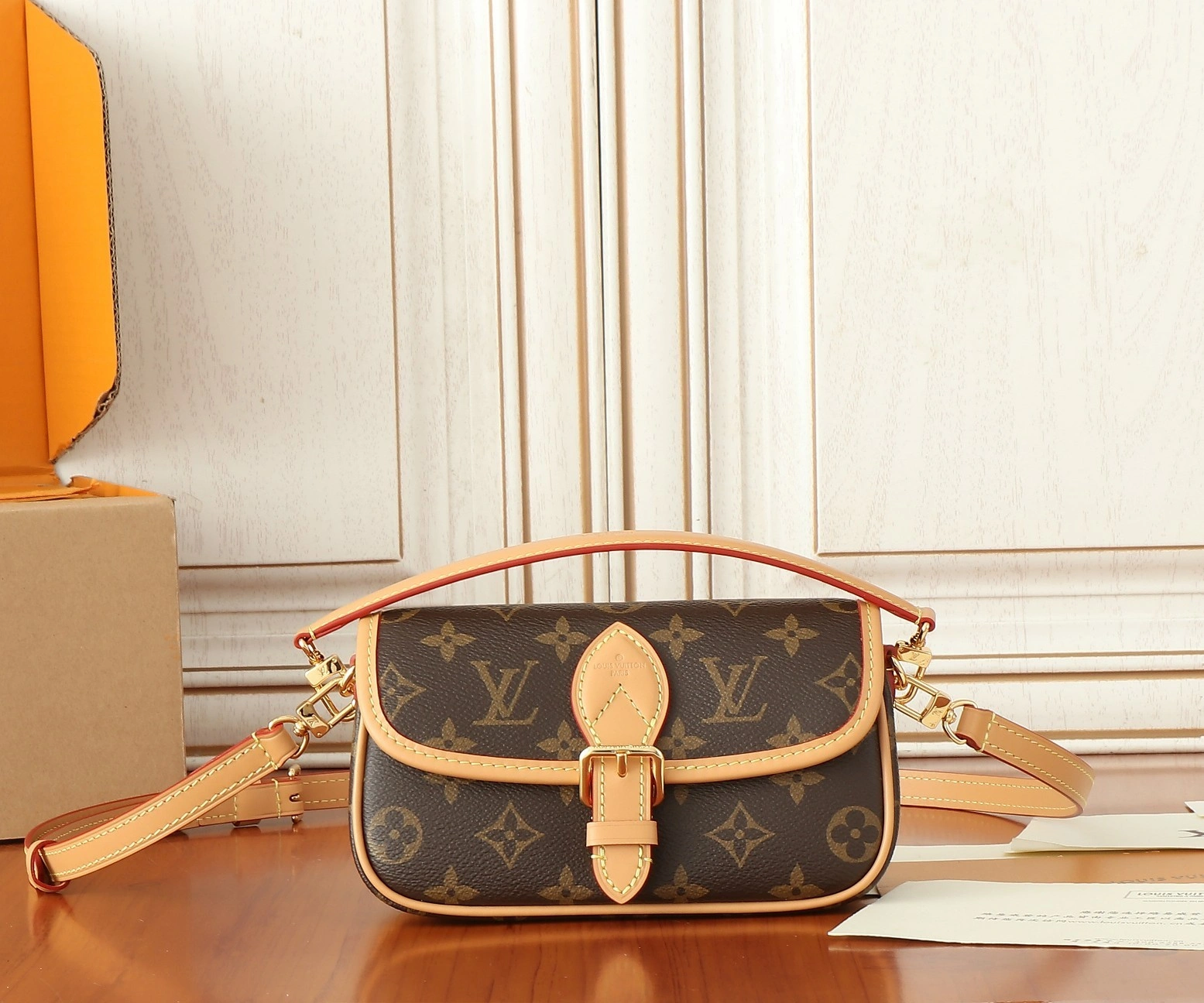 8V M83298 Diane cowhide item:DT-B000J0803