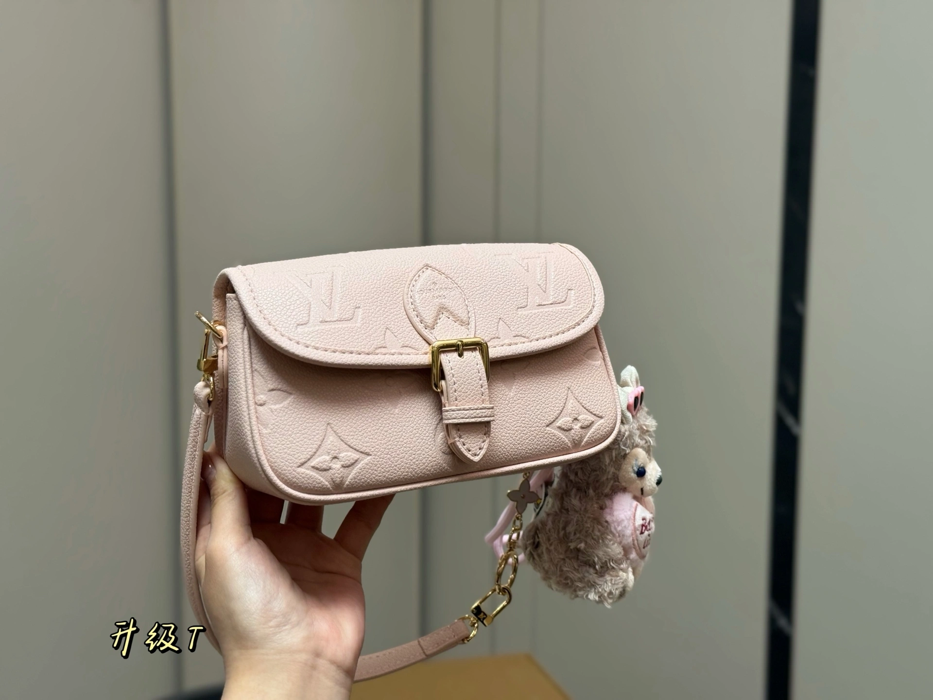 8V M83566 Diane item:ET-B234G3013