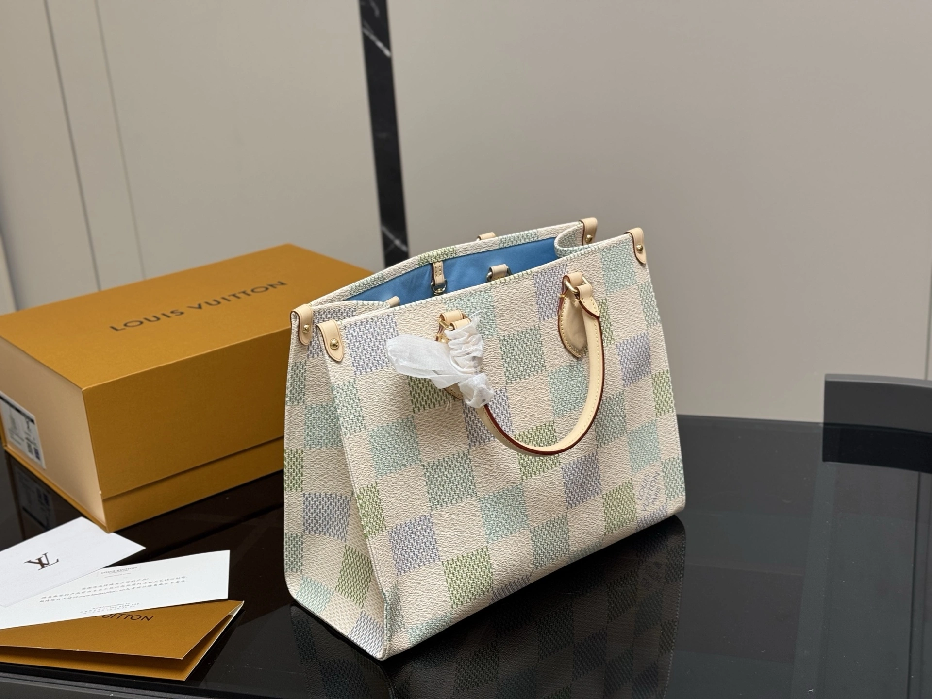 8V N40518 onthego cowhide item:ET-B234G3007