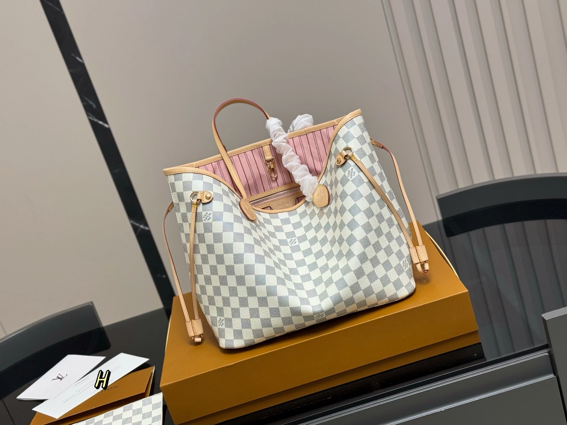 8V N41604 Neverfull item:ET-B234G3006
