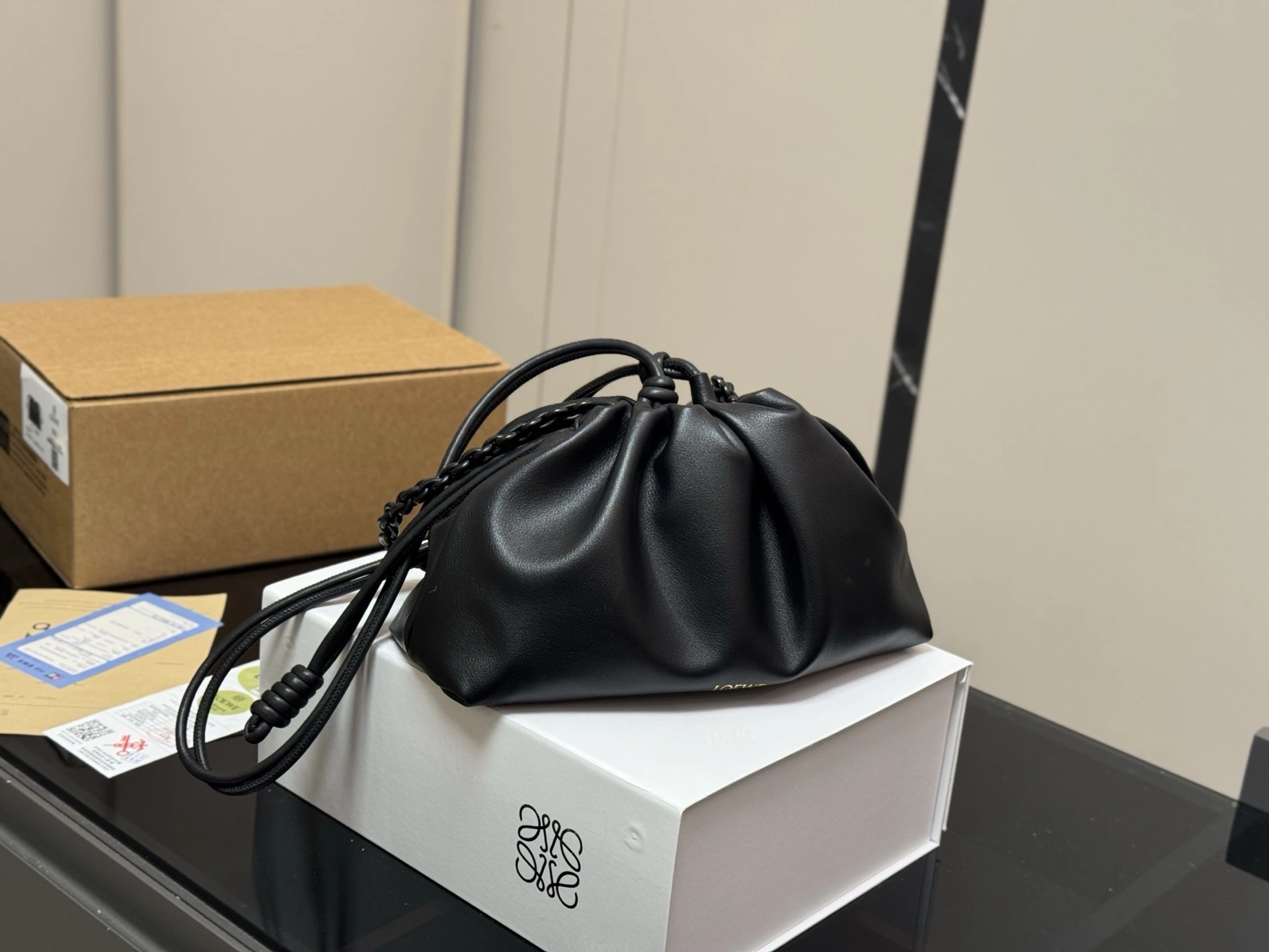 8o5w5 A411FCRX84-1100 Calfskin item:ET-B264I2430