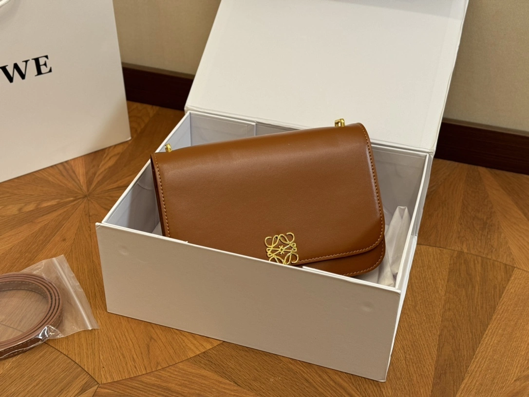 8o5w5 A896N01X03-2530 cowhide item:DT-B264H0140