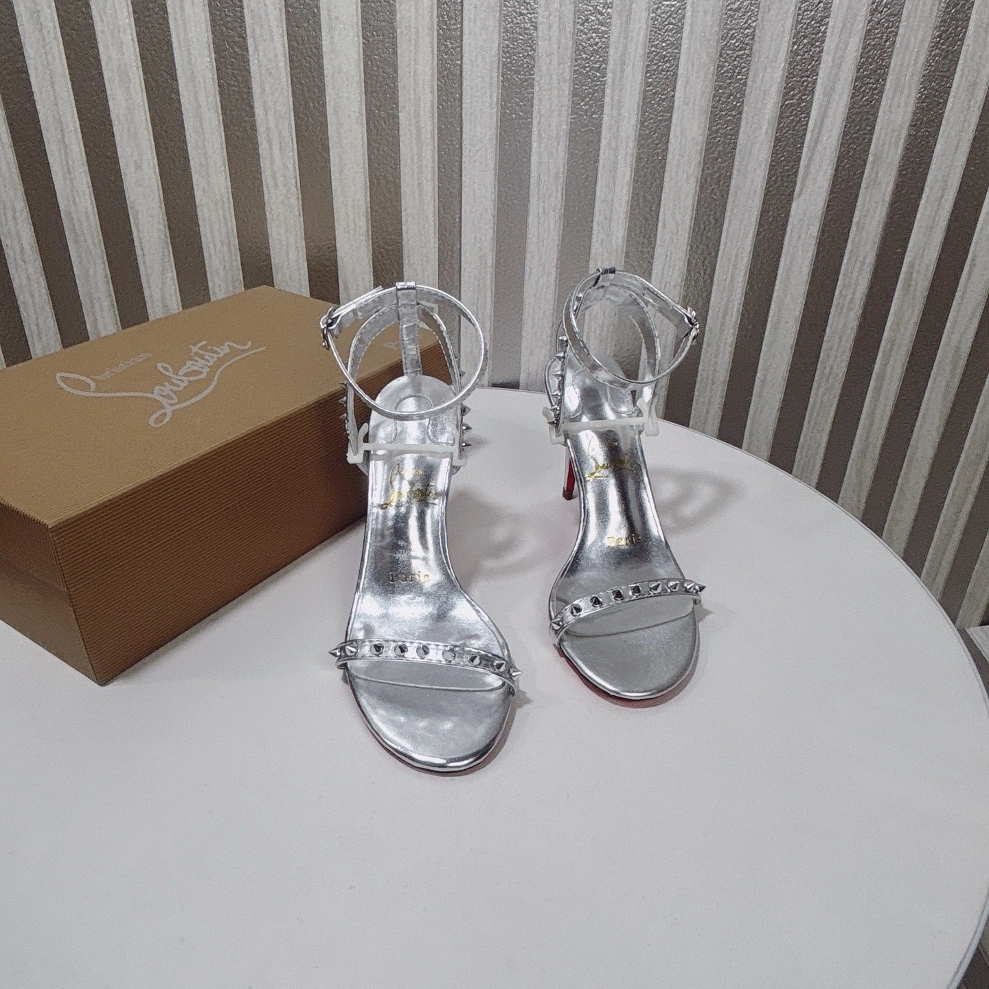 8ou2ou 3220014S211 Heel height：10CM item:ET-X234E0742W