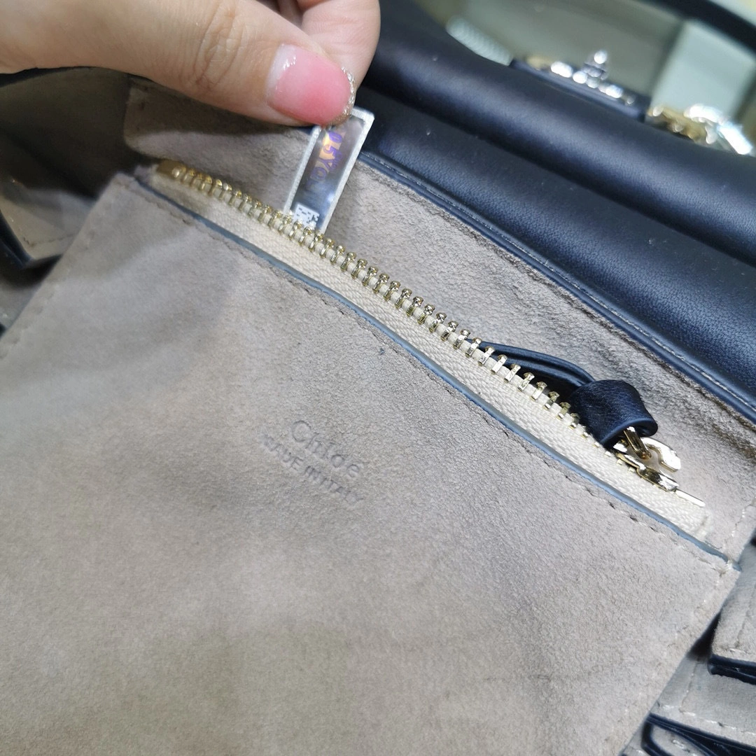 9300 Faye item:B-B075B1115