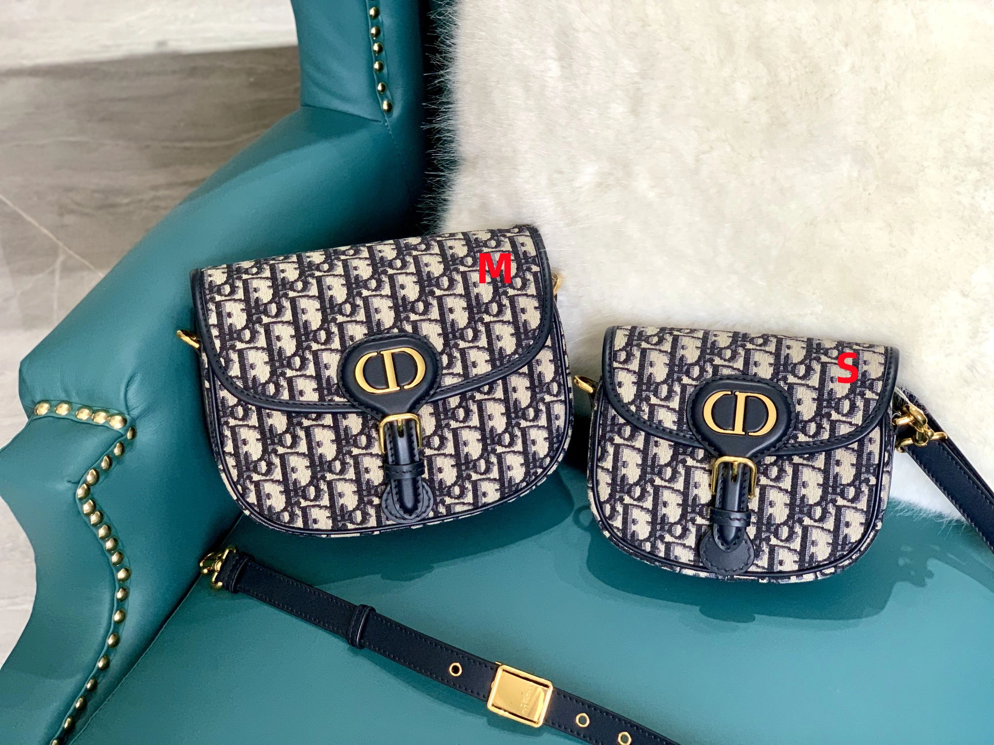 Custombag--M9317UTZQ_M928 M9319UTZQ_M928 M9317UTZQ-M928 M9319UTZQ-M928 high quality version item：C-B803D0723