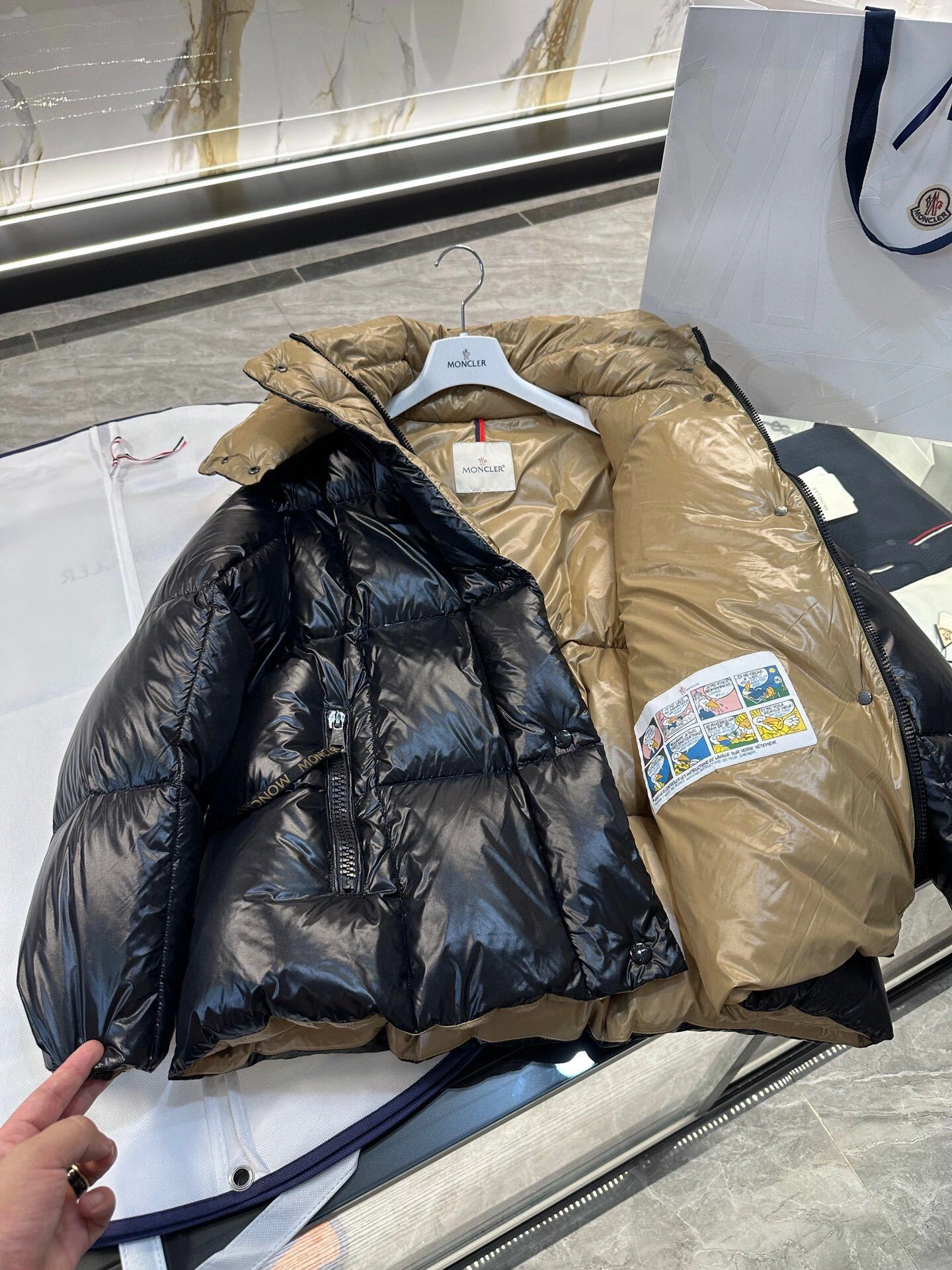 &Bald Eagle-- 7o9385r goose down Moncler Parana Down Jacket high quality version item:D-F409J2635