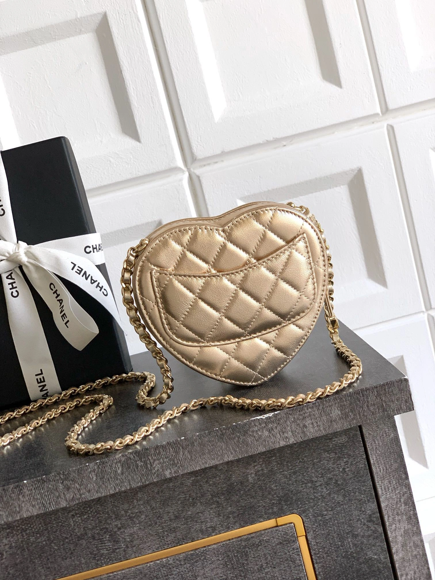 MOMO-- 3h1958 AP2784-B08163-gold high quality version sheepskin OHANEL 25B item:E-B177I1808