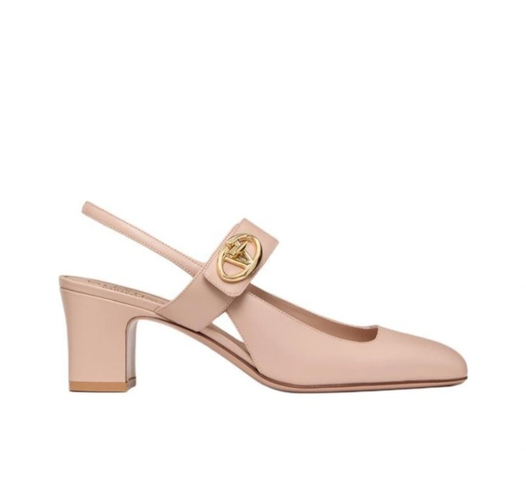 COCO-- V1859ti9o 5W2S0JY1EEYZJ2 Roman Stud Calfskin goatskin Heel height：6CM item:D-X150L2566