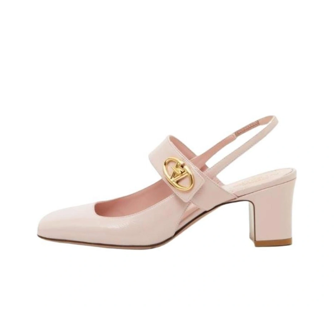 COCO-- V1859ti9o 5W2S0JY1RDA16Q Roman Stud Calfskin goatskin Heel height：6CM item:D-X150L2563