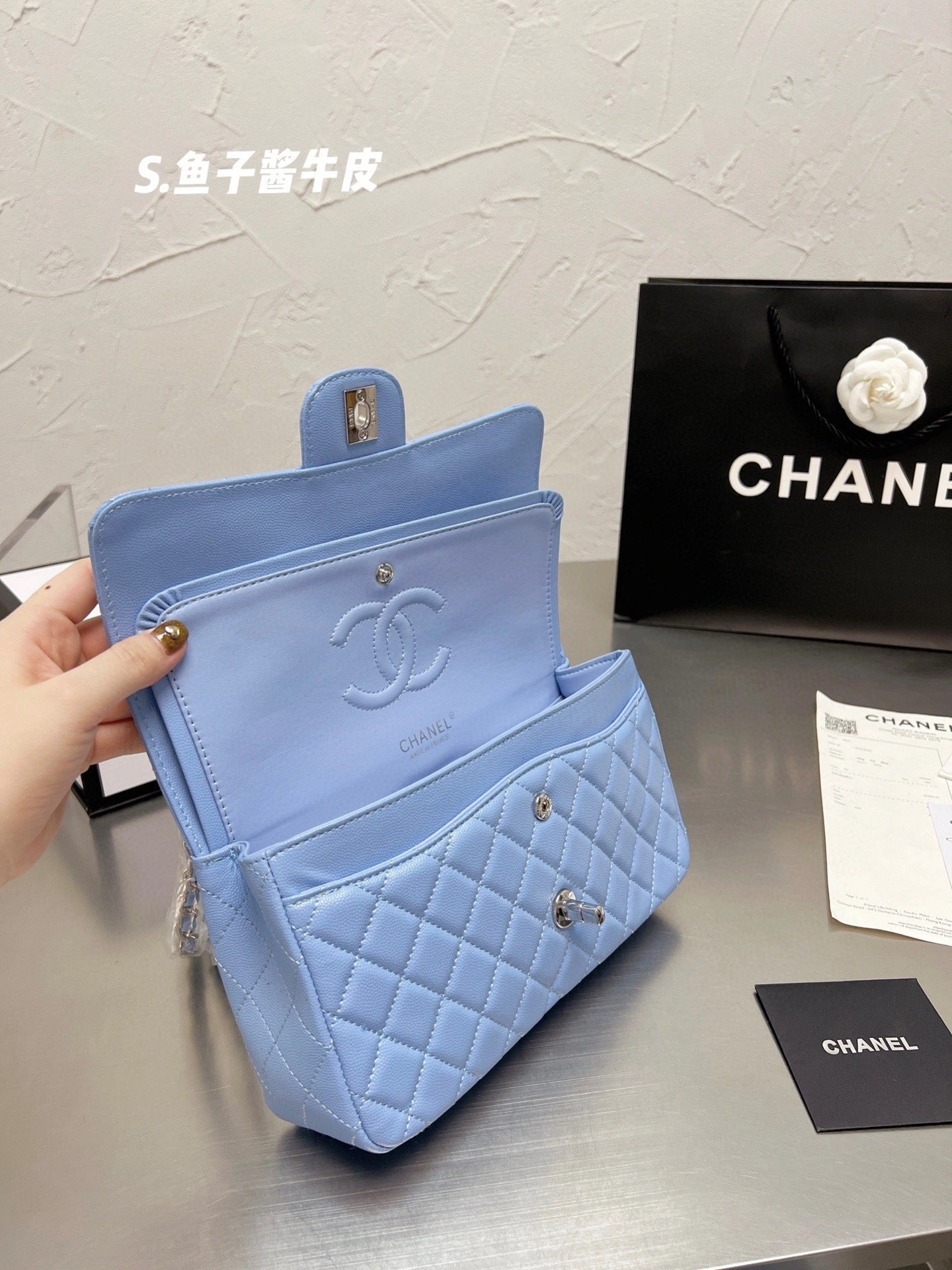 A01112 Calfskin item : BT-B018C0410