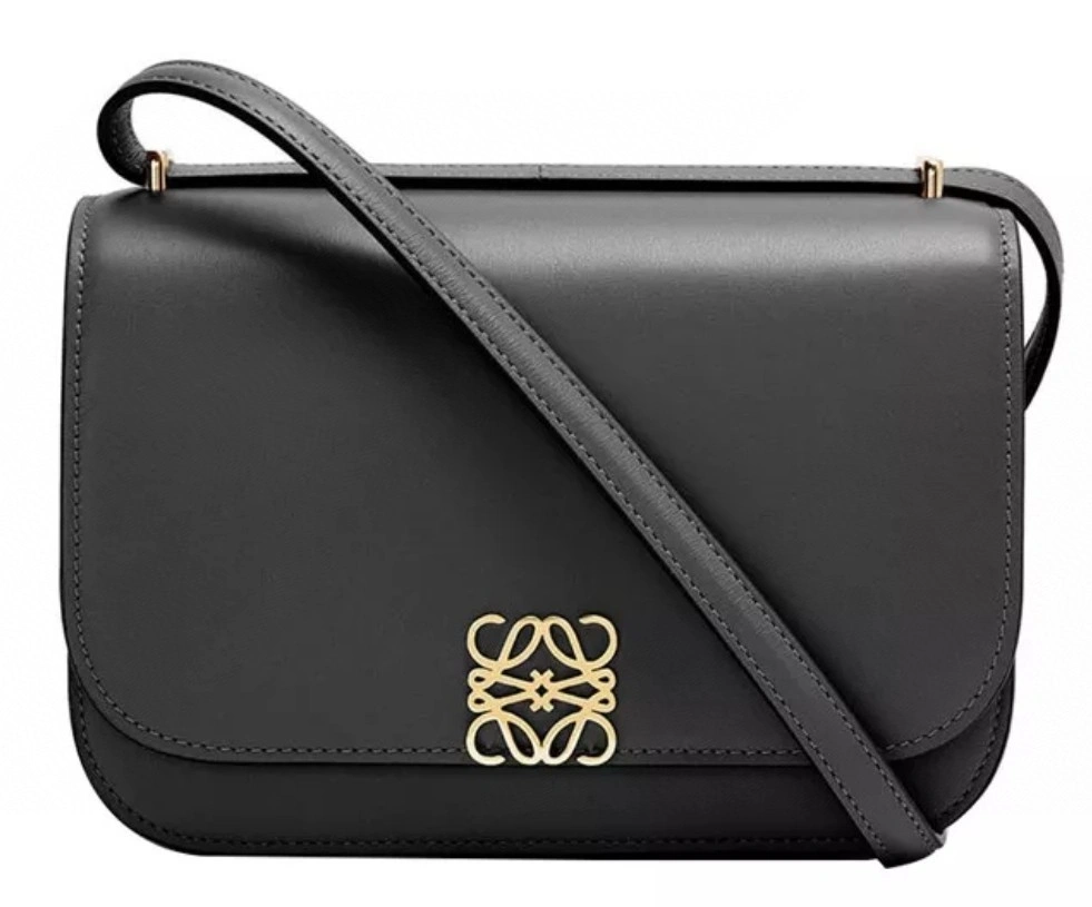 A896N09X01 Calfskin item : BT-B019B2107
