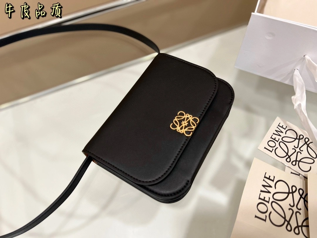 A896N09X01 Calfskin item : BT-B019B2107