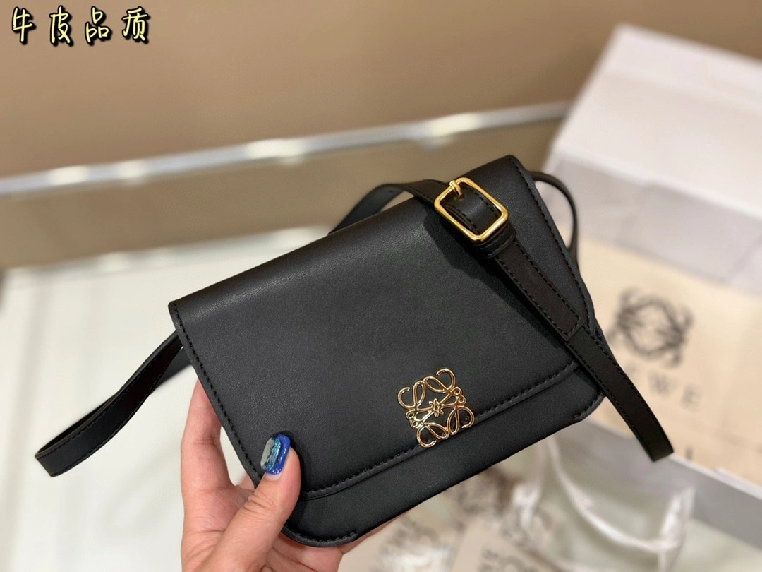 A896N09X01 Calfskin item : BT-B019B2107