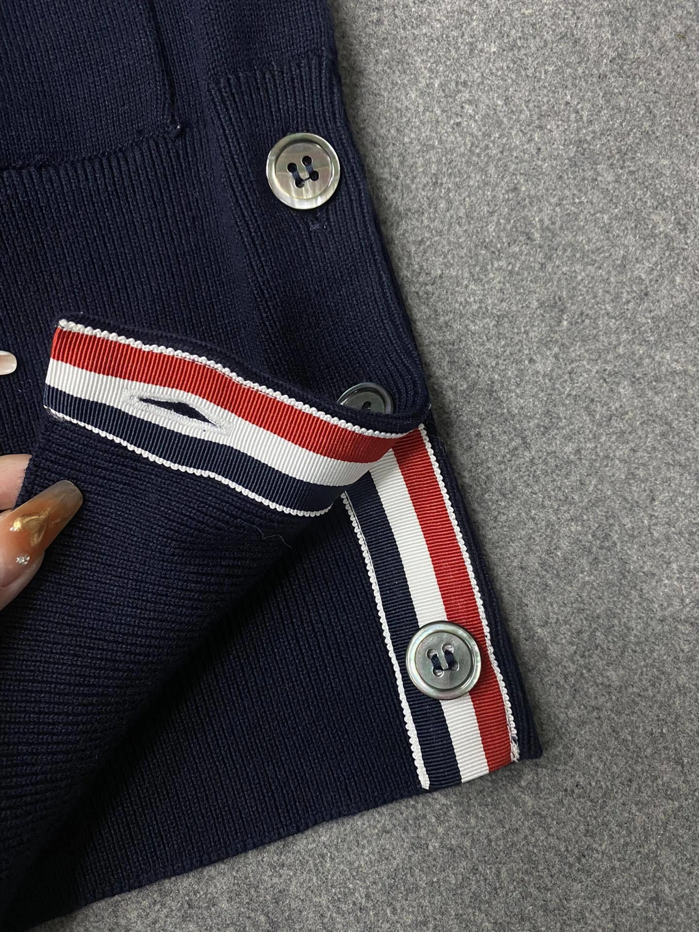ACE --- 𝟰 𝗯𝗮𝗿 𝗼𝘀 high quality version item :C-F801D0323
