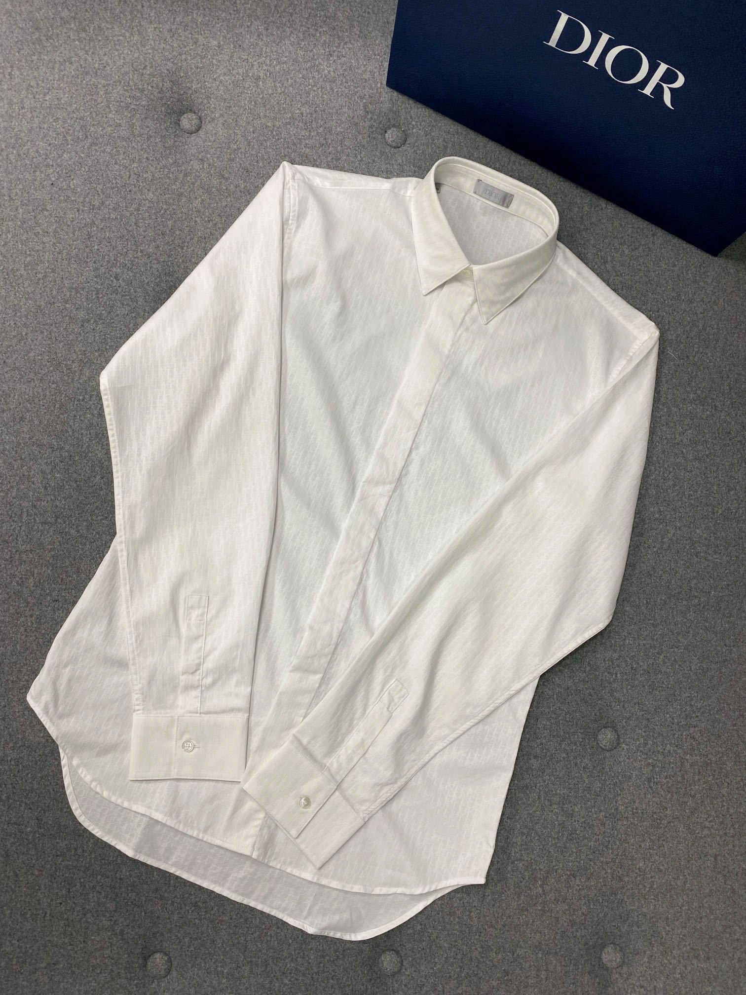 &&&ACE --- 𝐎𝐛𝐥𝐢𝐪𝐮𝐞 high quality version item :C-F801D0329