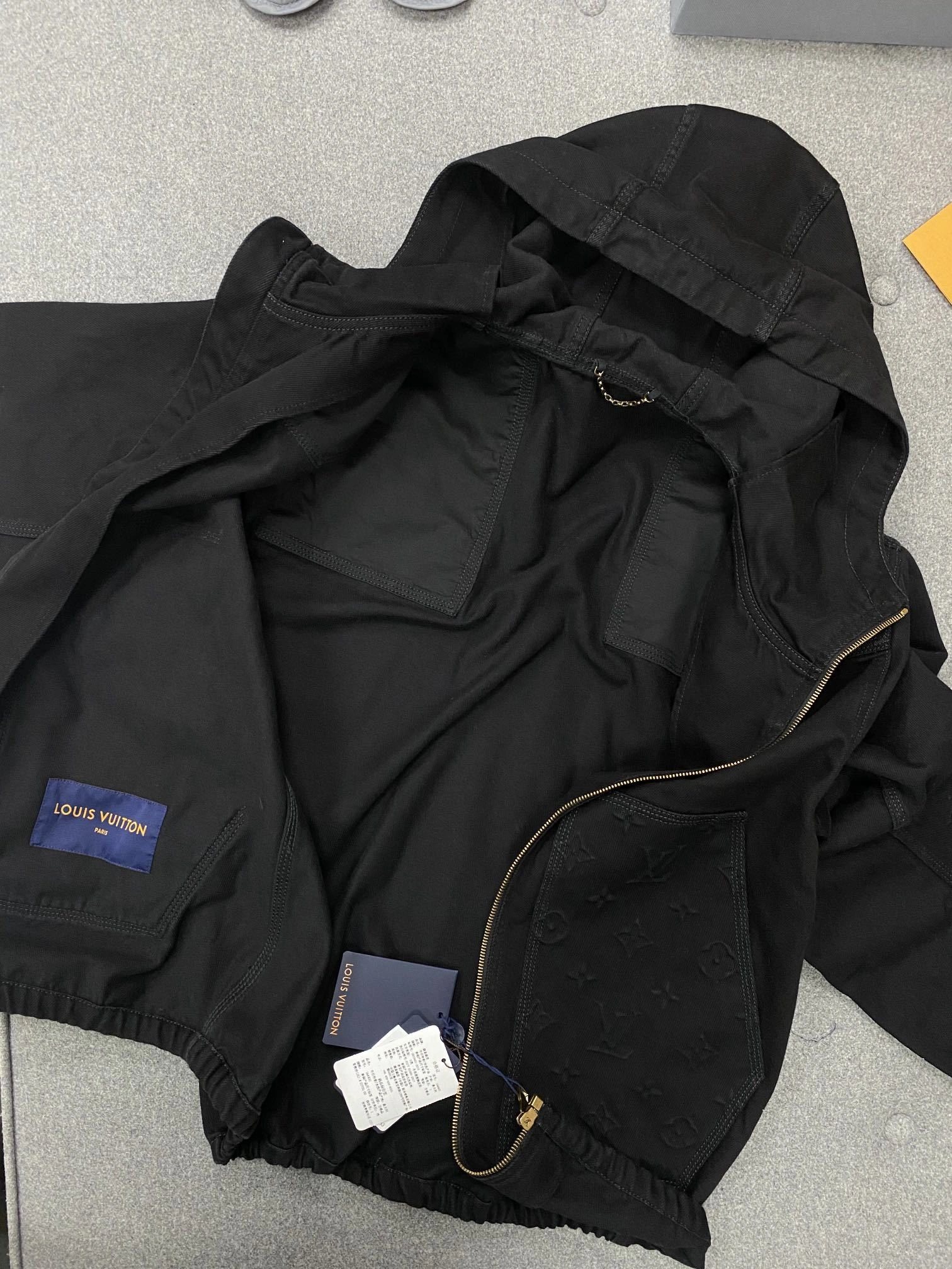 ACE--- 𝗠𝗢𝗡𝗢𝗚𝗥𝗔𝗠 high quality version item :C-F801D0338