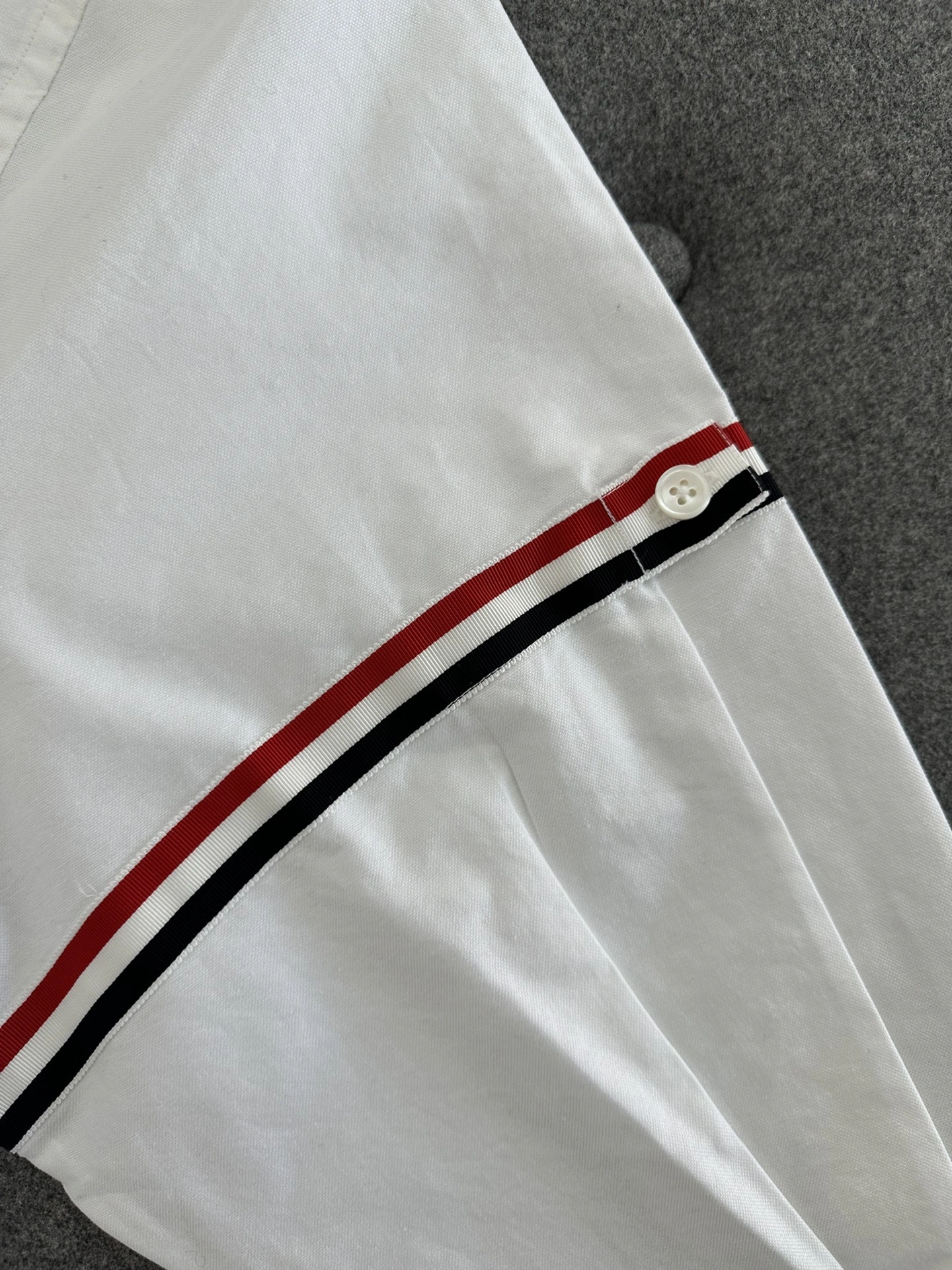 ACE--- 𝗼𝘀 high quality version item :C-F801D0344