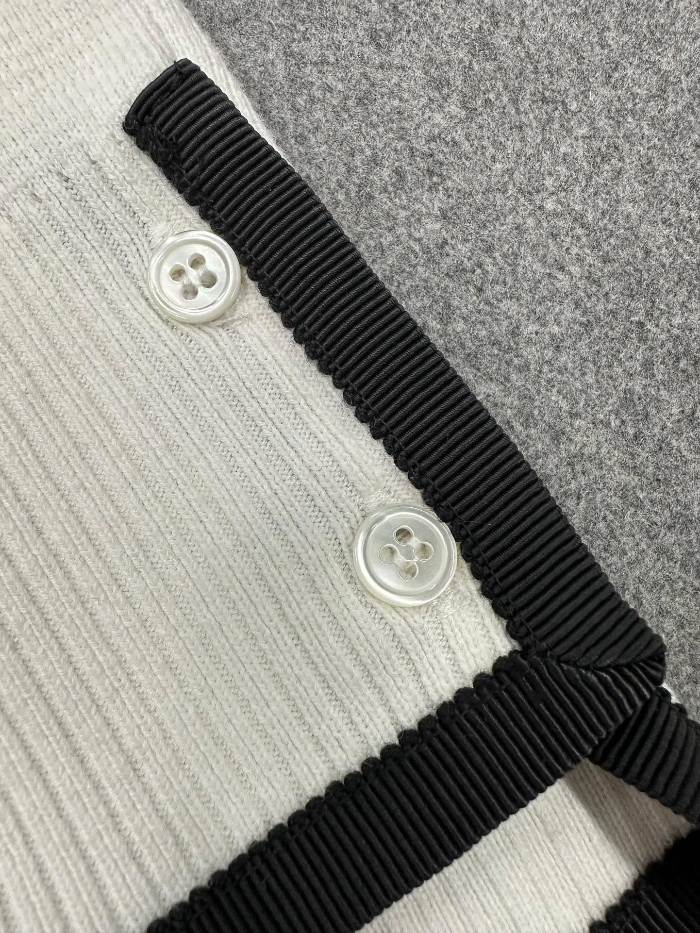 &ACE- 𝗙𝘄𝟮𝟯 𝟰𝗯𝗮𝗿 2Colour item:C-F801K3021-2