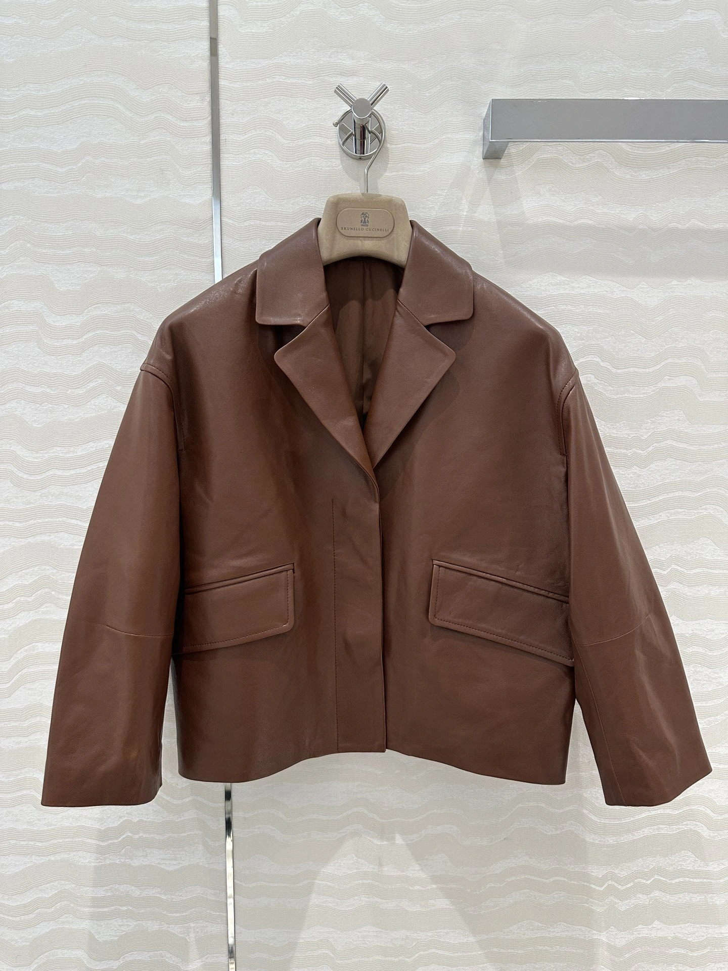 ACE -- 2ru9588o sheepskin item:E-F061I0728