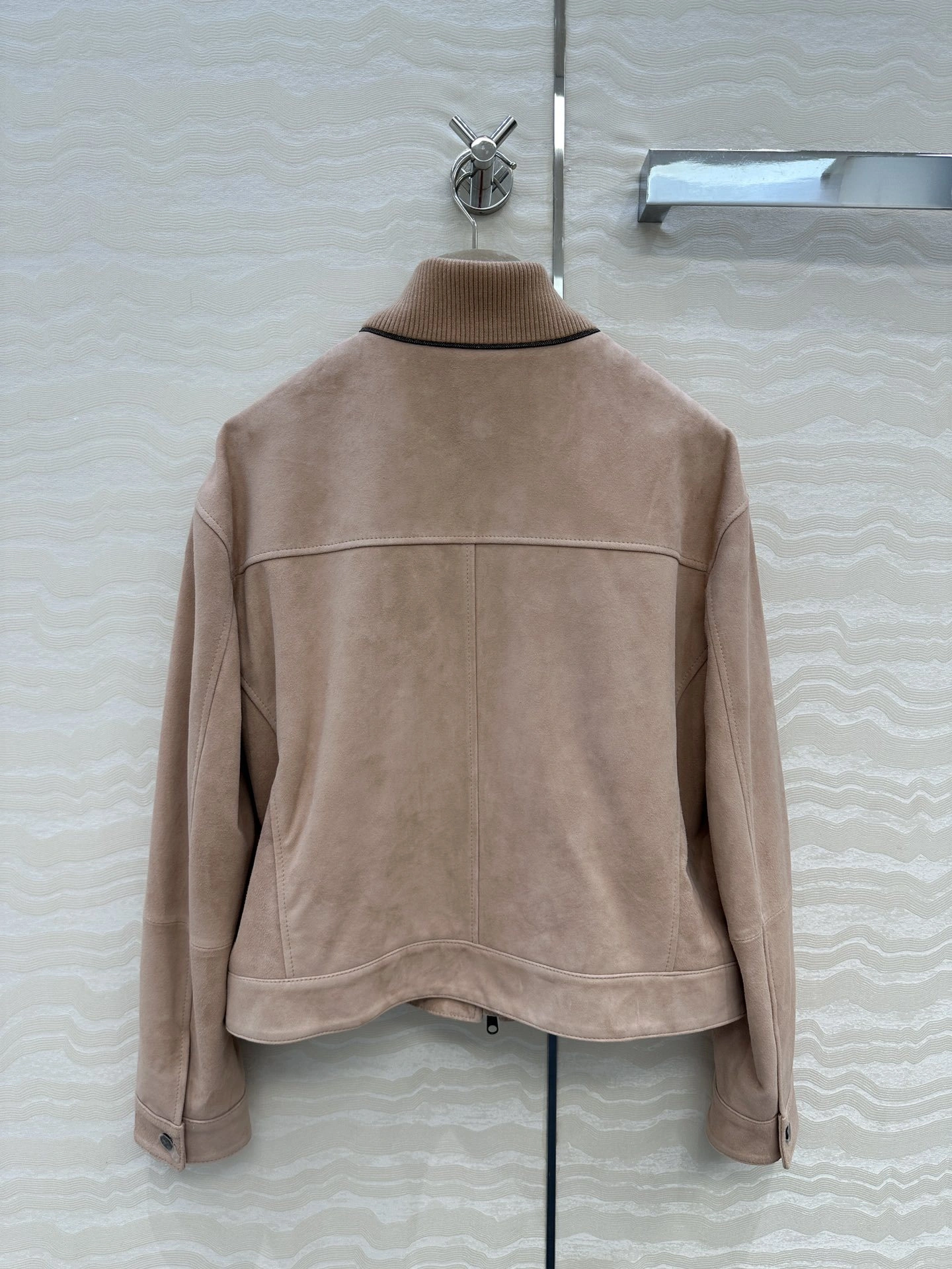 ACE -- 2ru9588o sheepskin item:E-F061I0730