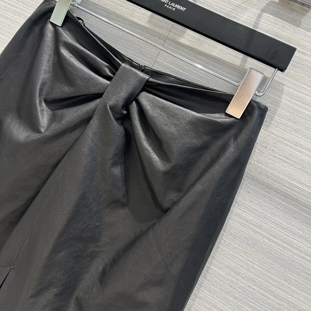 ACE -- Yv5s item:D-F061F1665