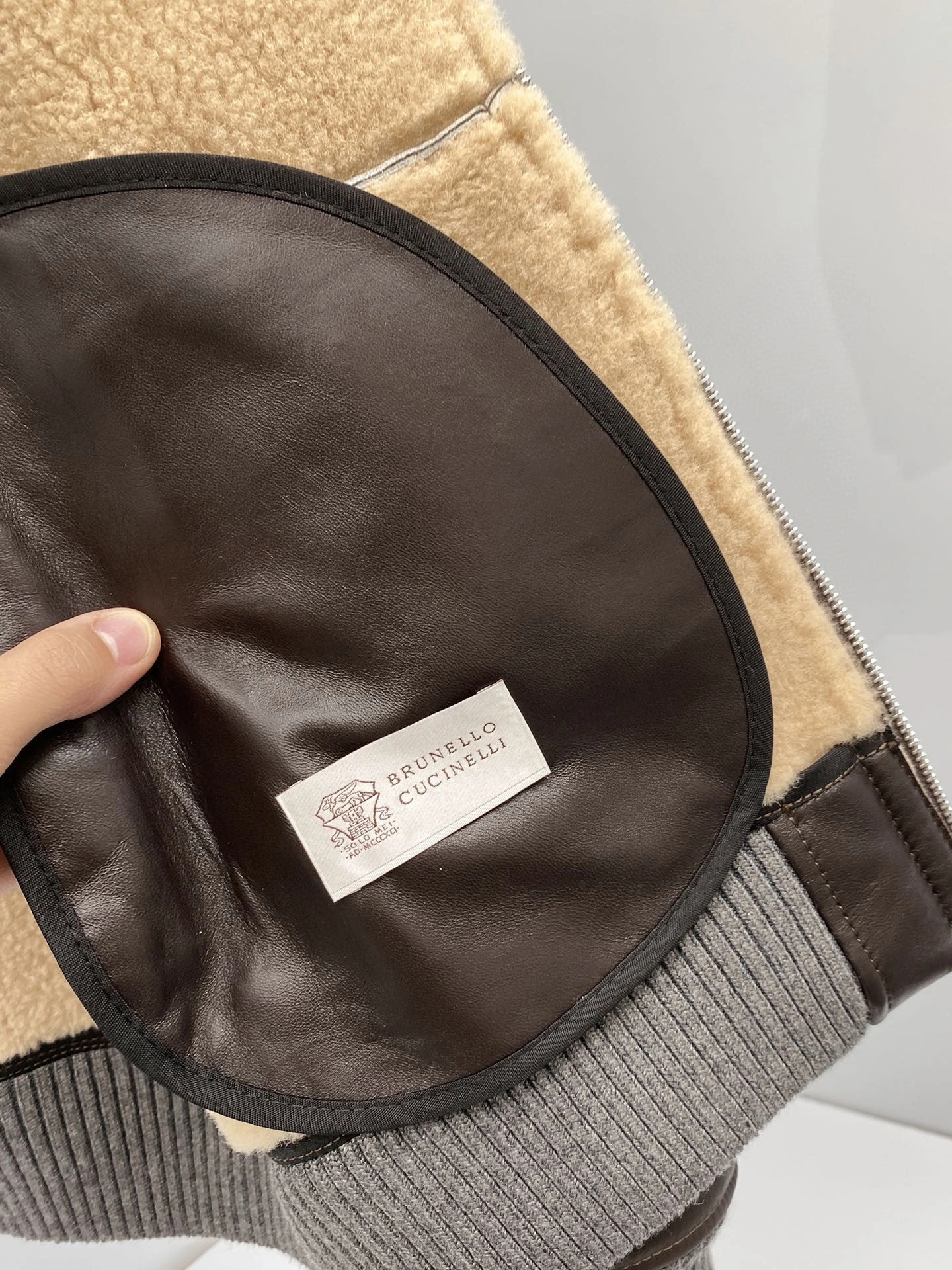 ACE-- 2ru9588o 2024 Extrafine Merino Wool item:E-F000K2104F