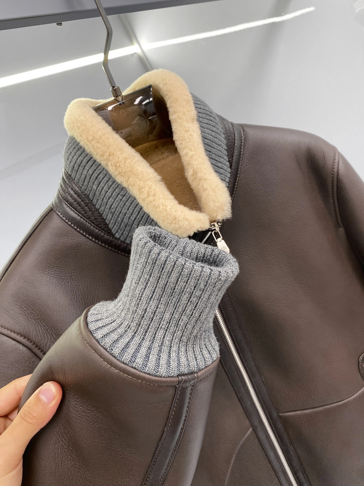 ACE-- 2ru9588o 2024 Extrafine Merino Wool item:E-F000K2104F