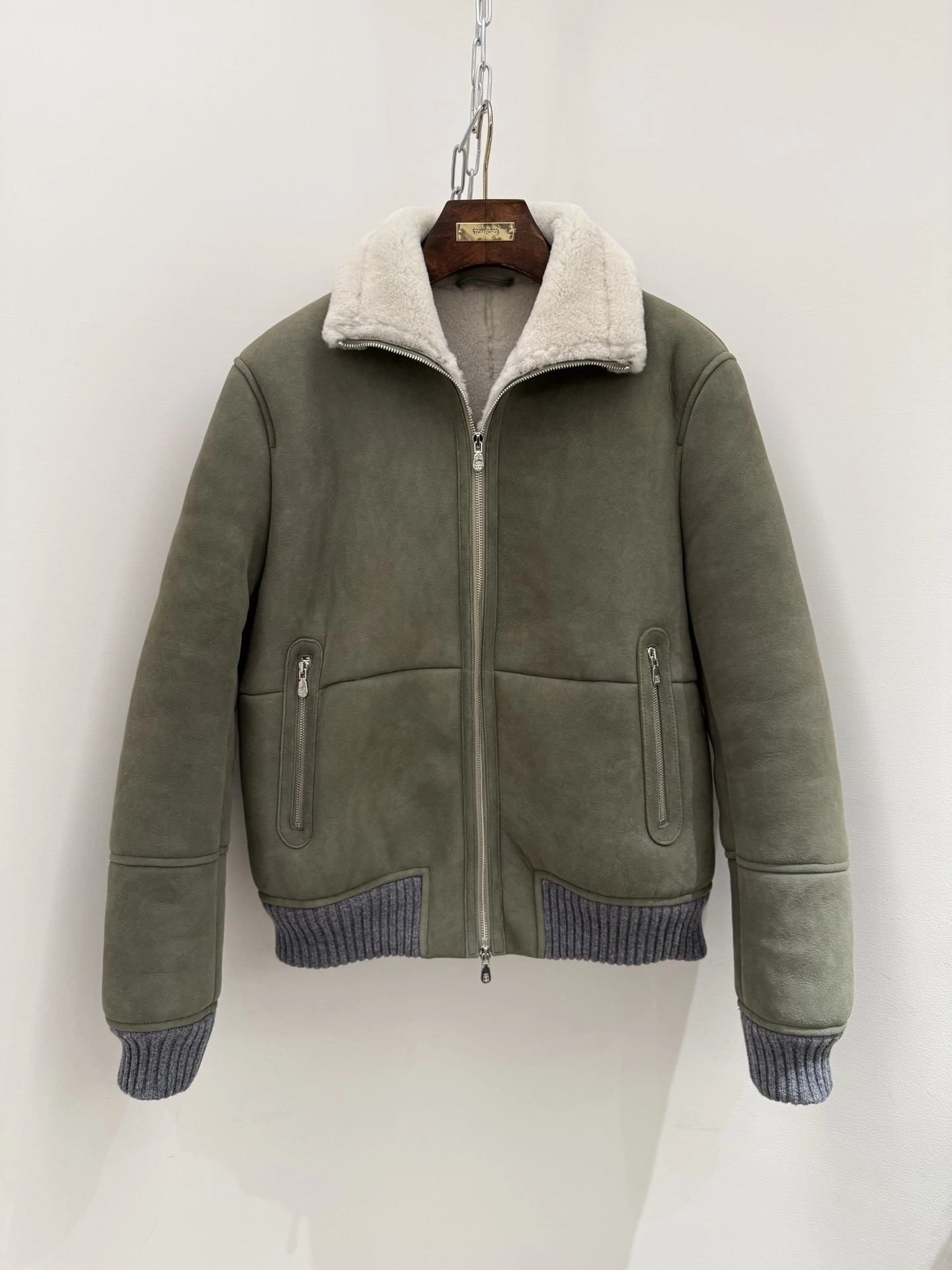 ACE-- 2ru9588o sheepskin item:E-F409K1718