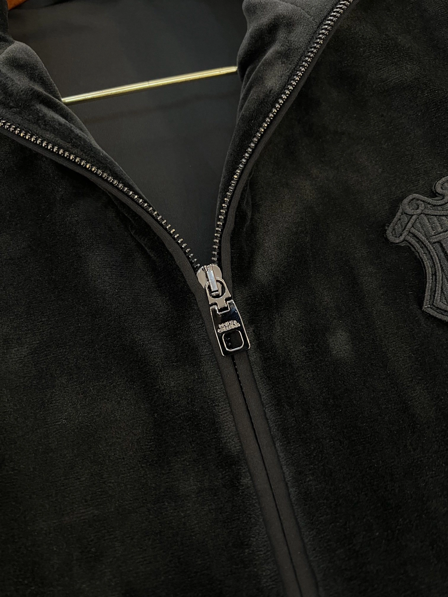 ACE-- 4o835& embroidery item:D-F409K0716