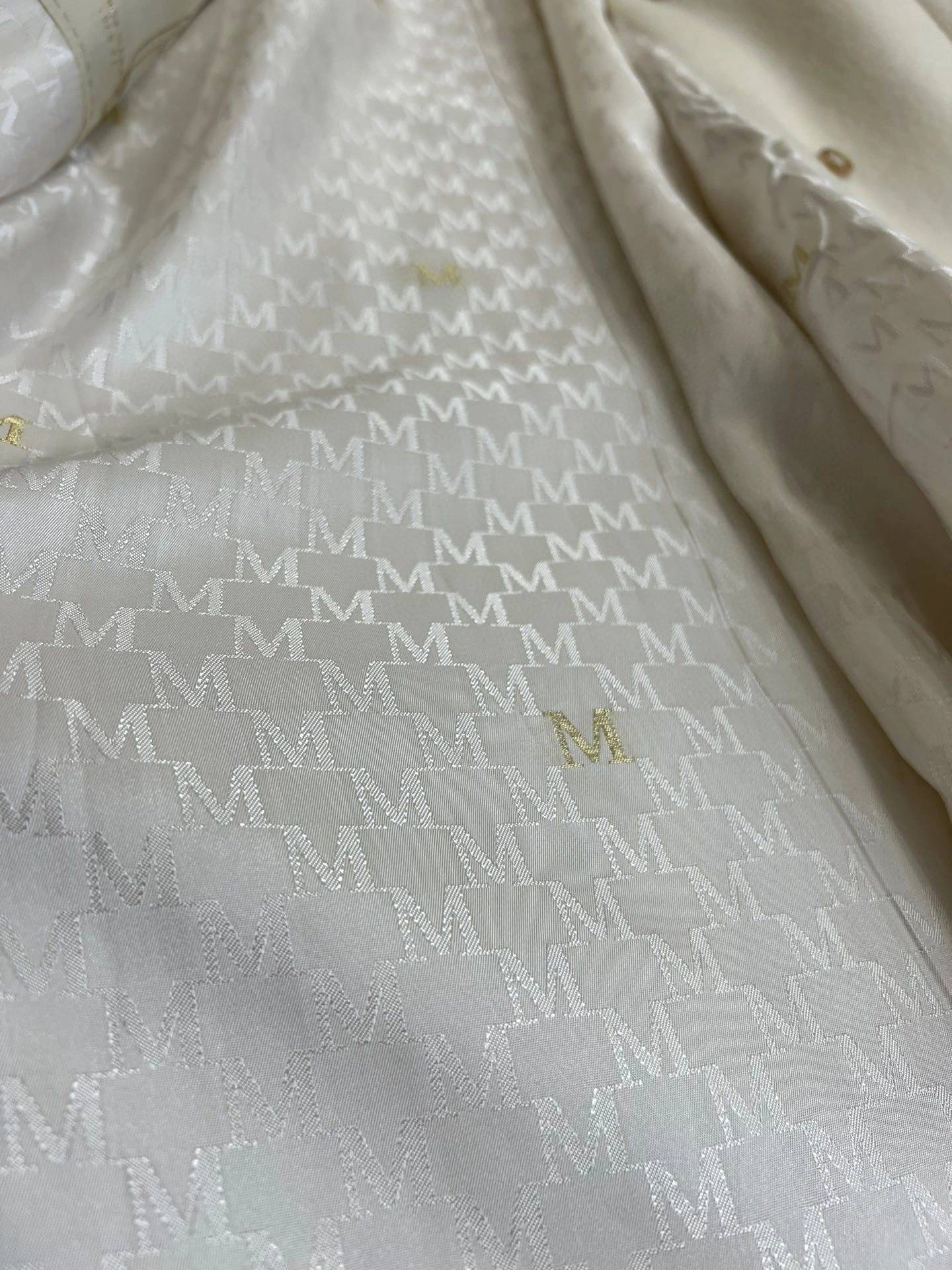 ACE-- 71x71r1 cashmere wool 11colour item: E-F140J1255-11H