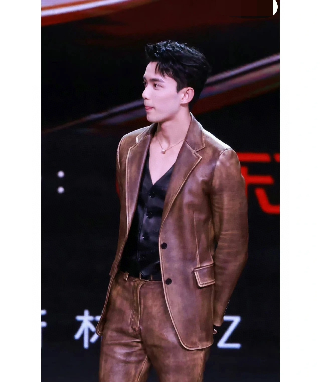 ACE-- 7iu7iu overzise 100%cowhide item:D-F061I0702