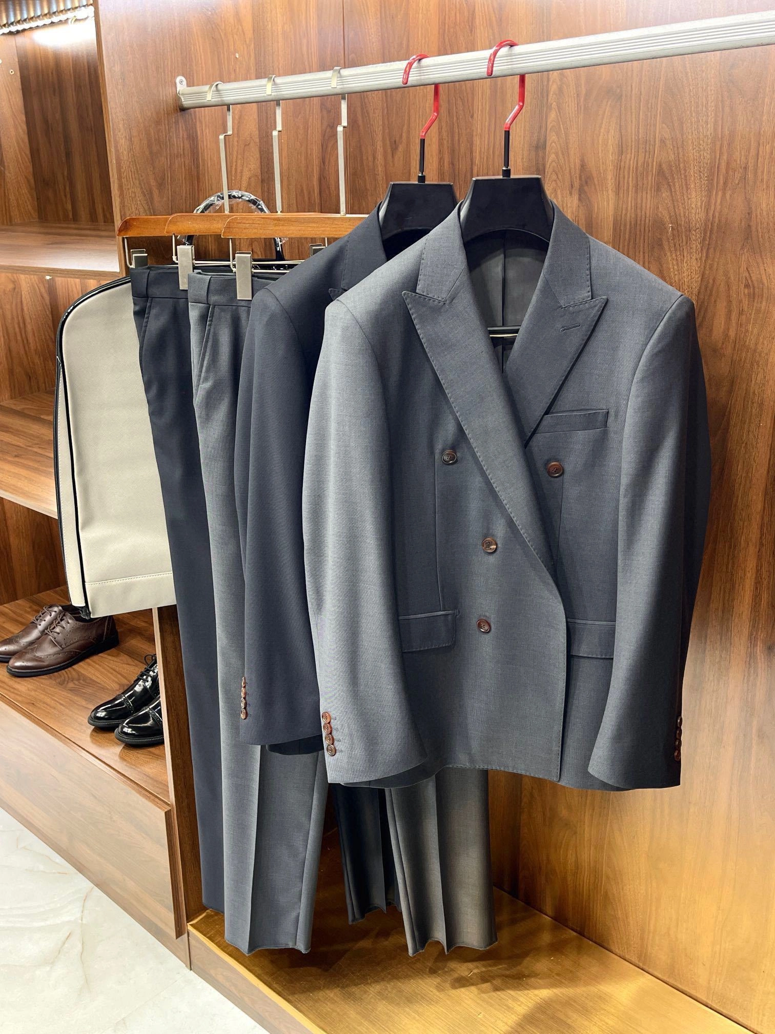 ACE-- 8V 100%wool high quality version 2colour item:D-F352I0202-2