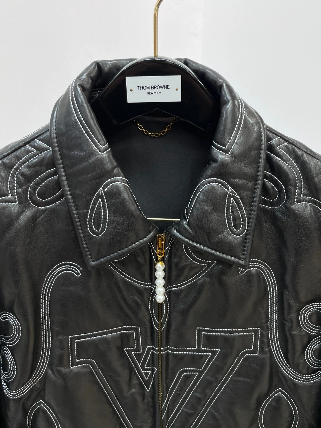 ACE-- 8V Calfskin embroidery item:E-F000K2106F