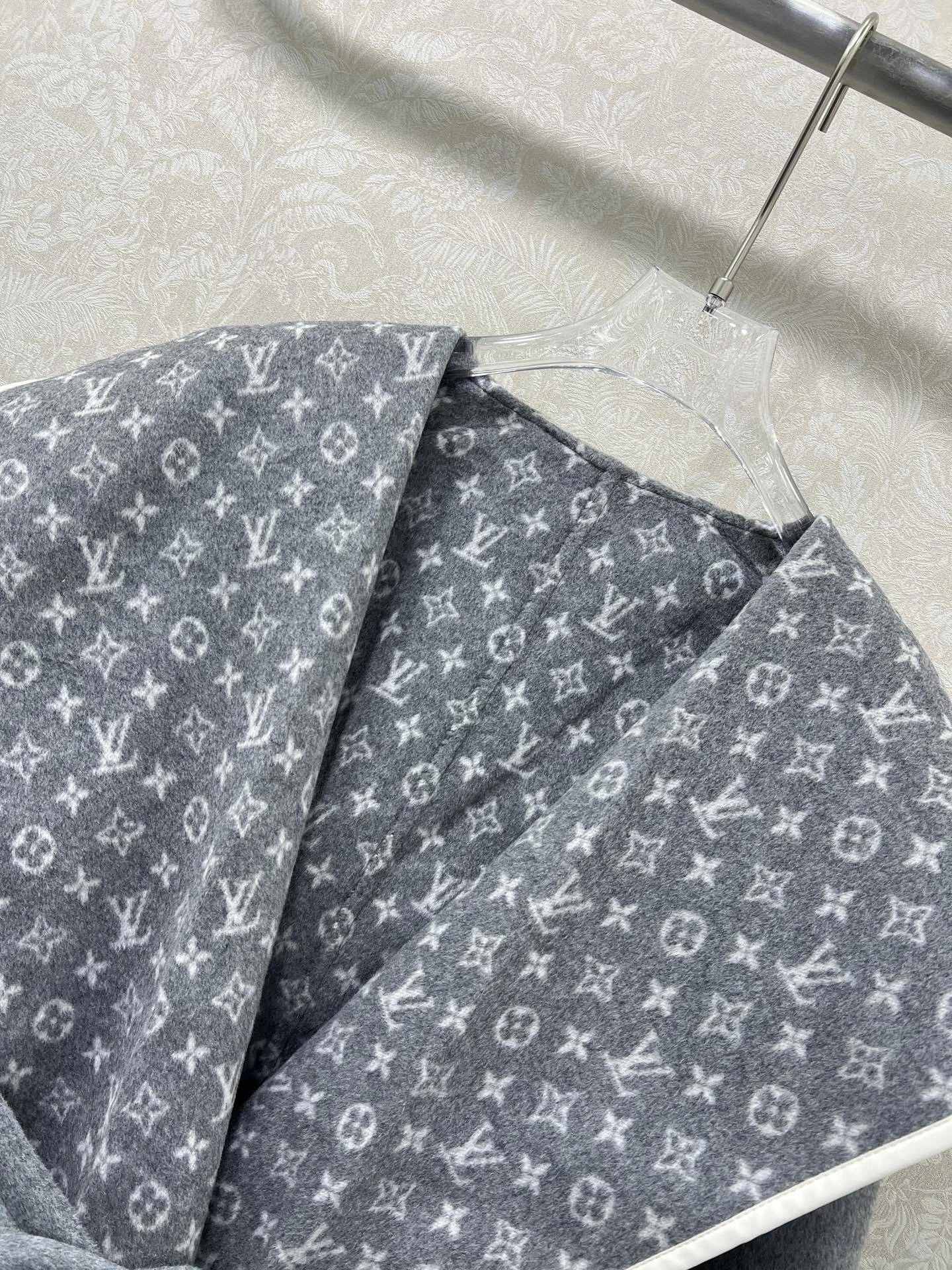 ACE-- 8V Monogram 99wool mulberry silk item:E-F000L1202H