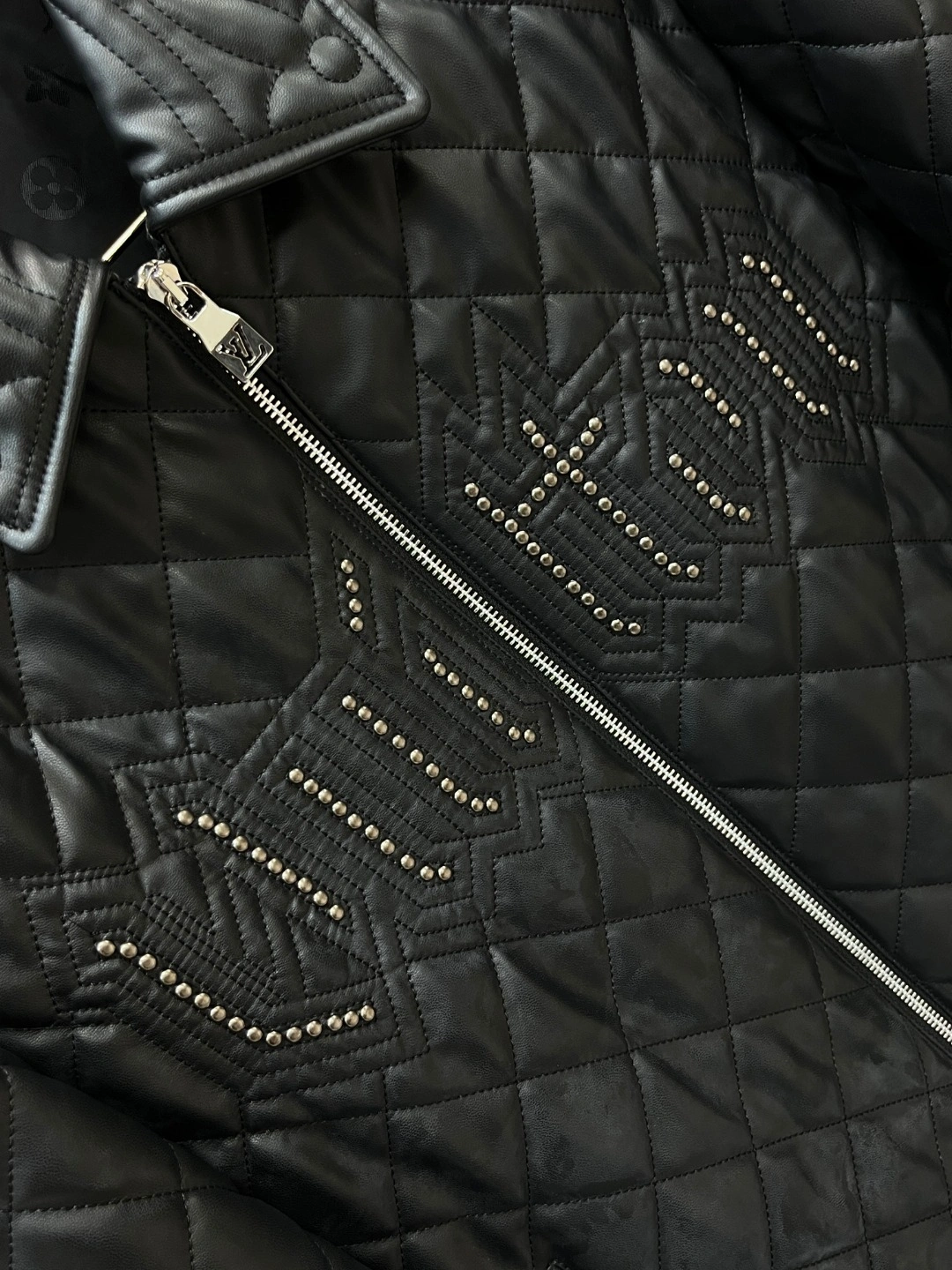 ACE-- 8V sheepskin embroidery item:E-F000K2105F