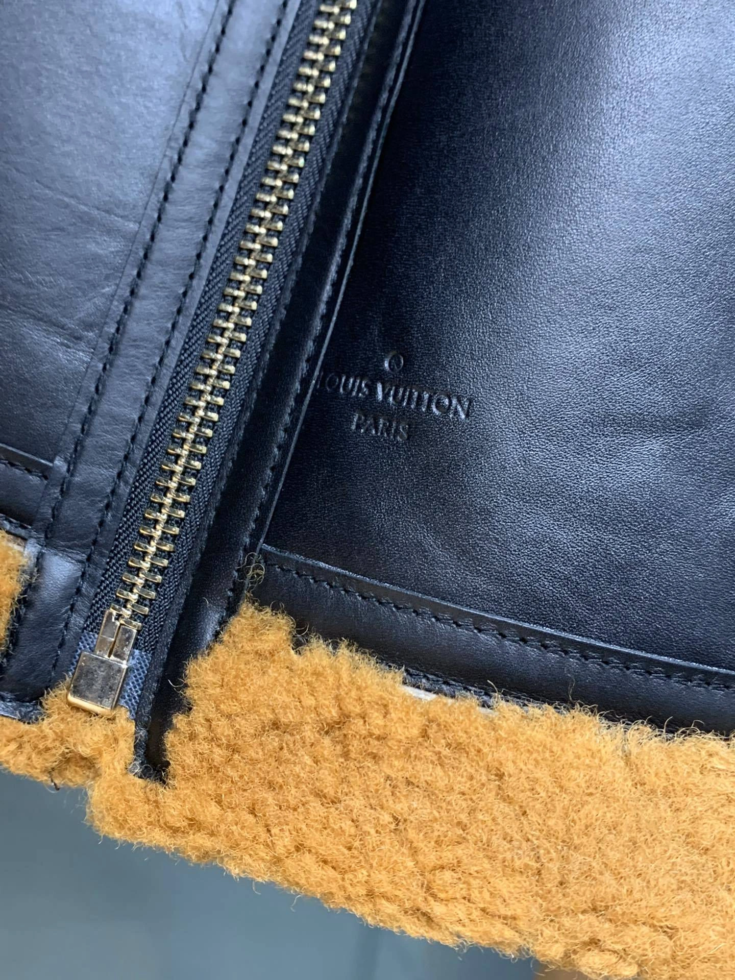 ACE-- 8V sheepskin item:E-F409K1713