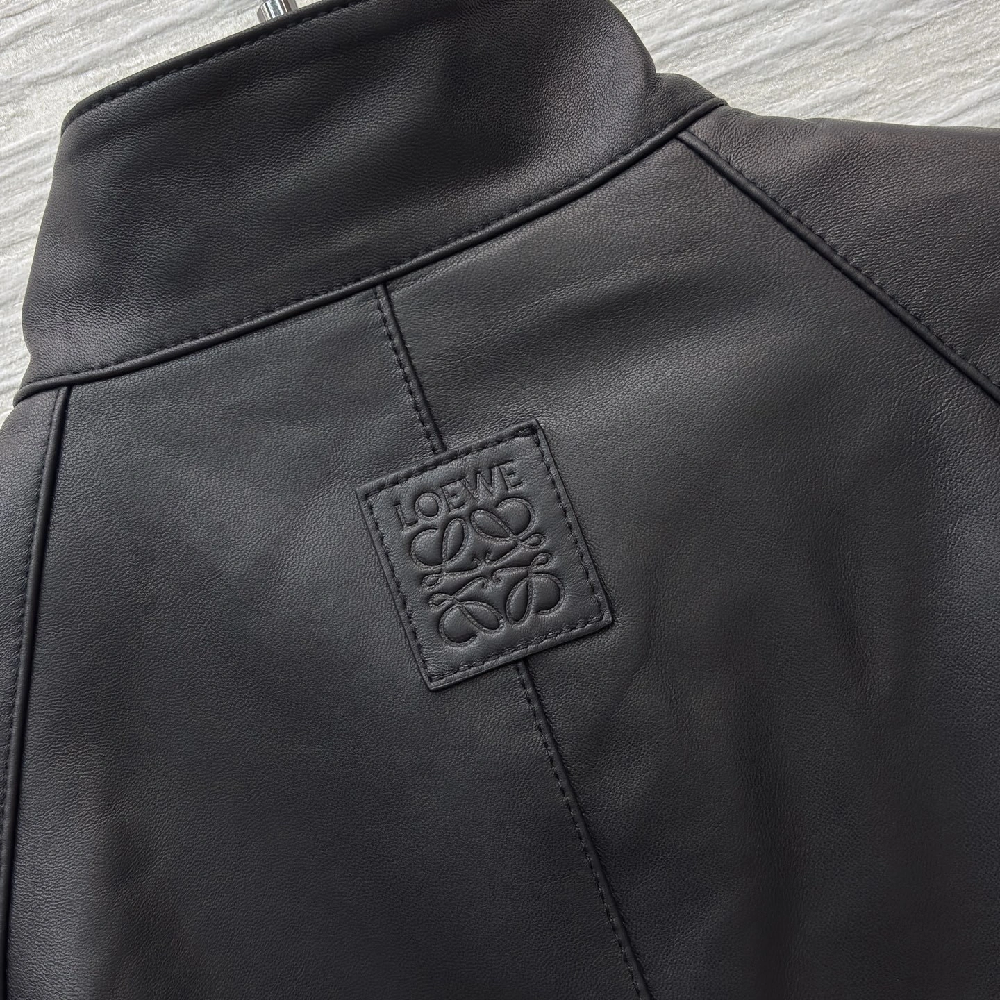 ACE-- 8o5w5 sheepskin item:E-F327J0901