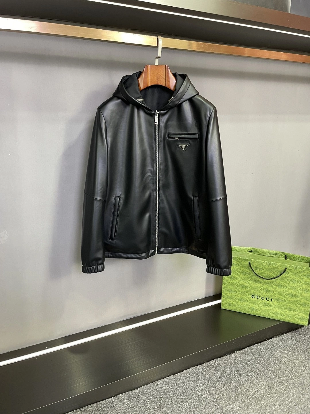 ACE-- Pr141 sheepskin item:D-F453J2806
