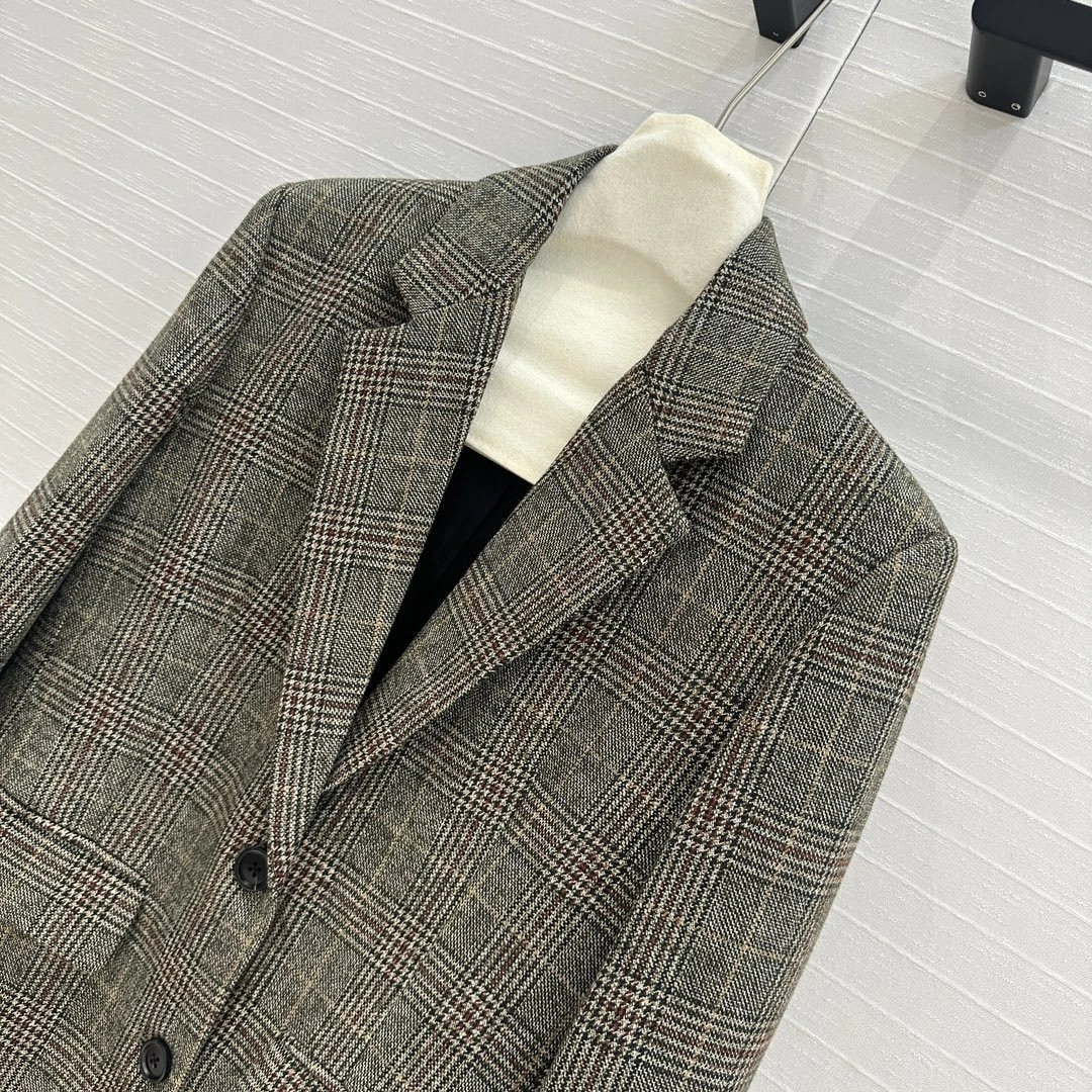 ACE-- Pr141 wool item:D-F244K1329
