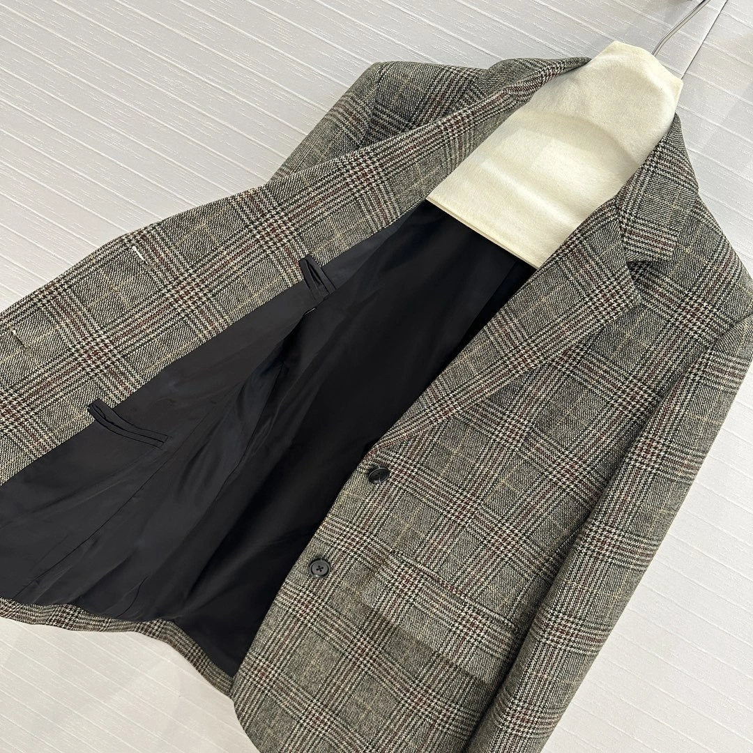 ACE-- Pr141 wool item:D-F244K1329