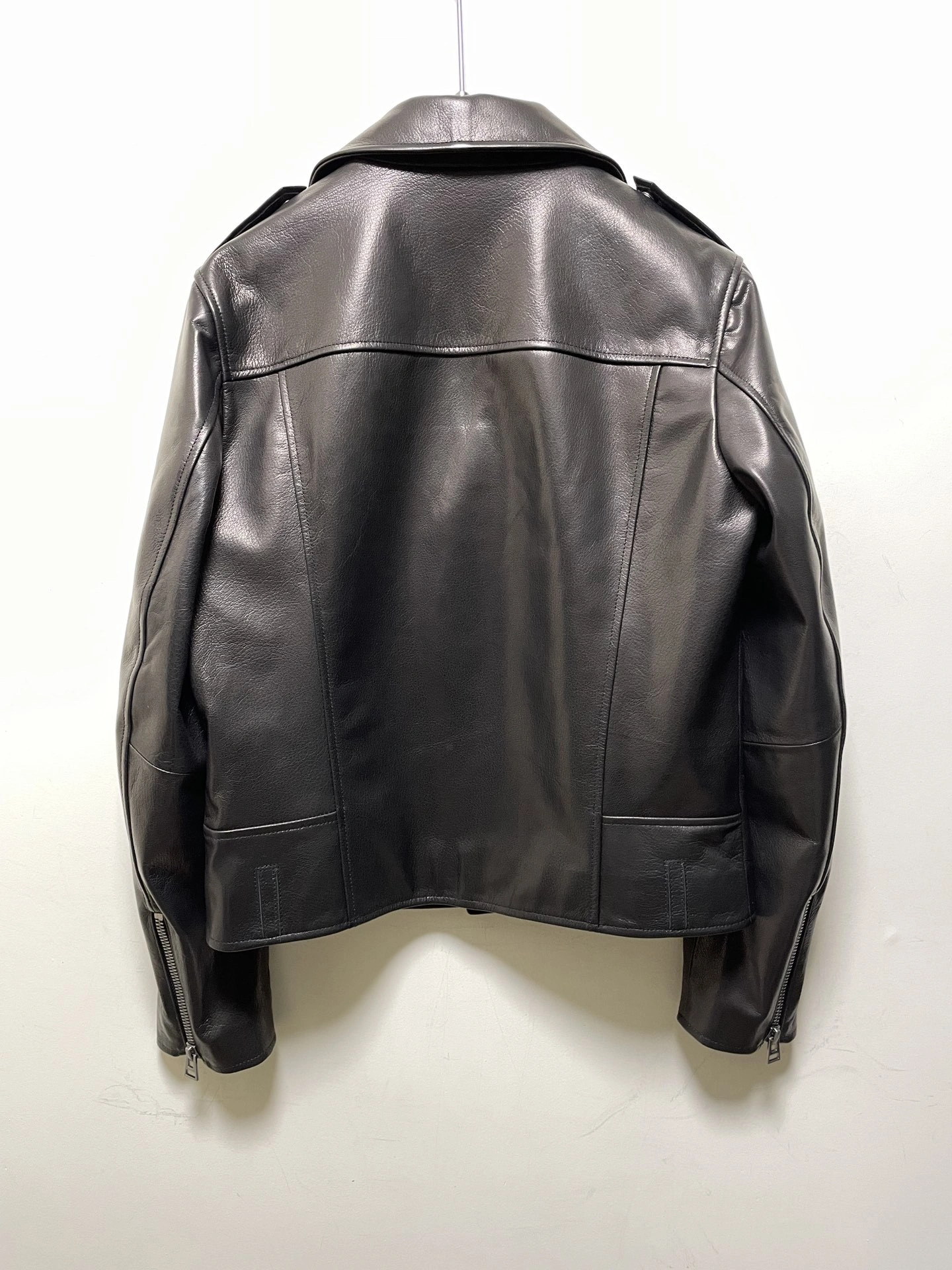 ACE-- To7 For4 sheepskin item:D-F409J0532
